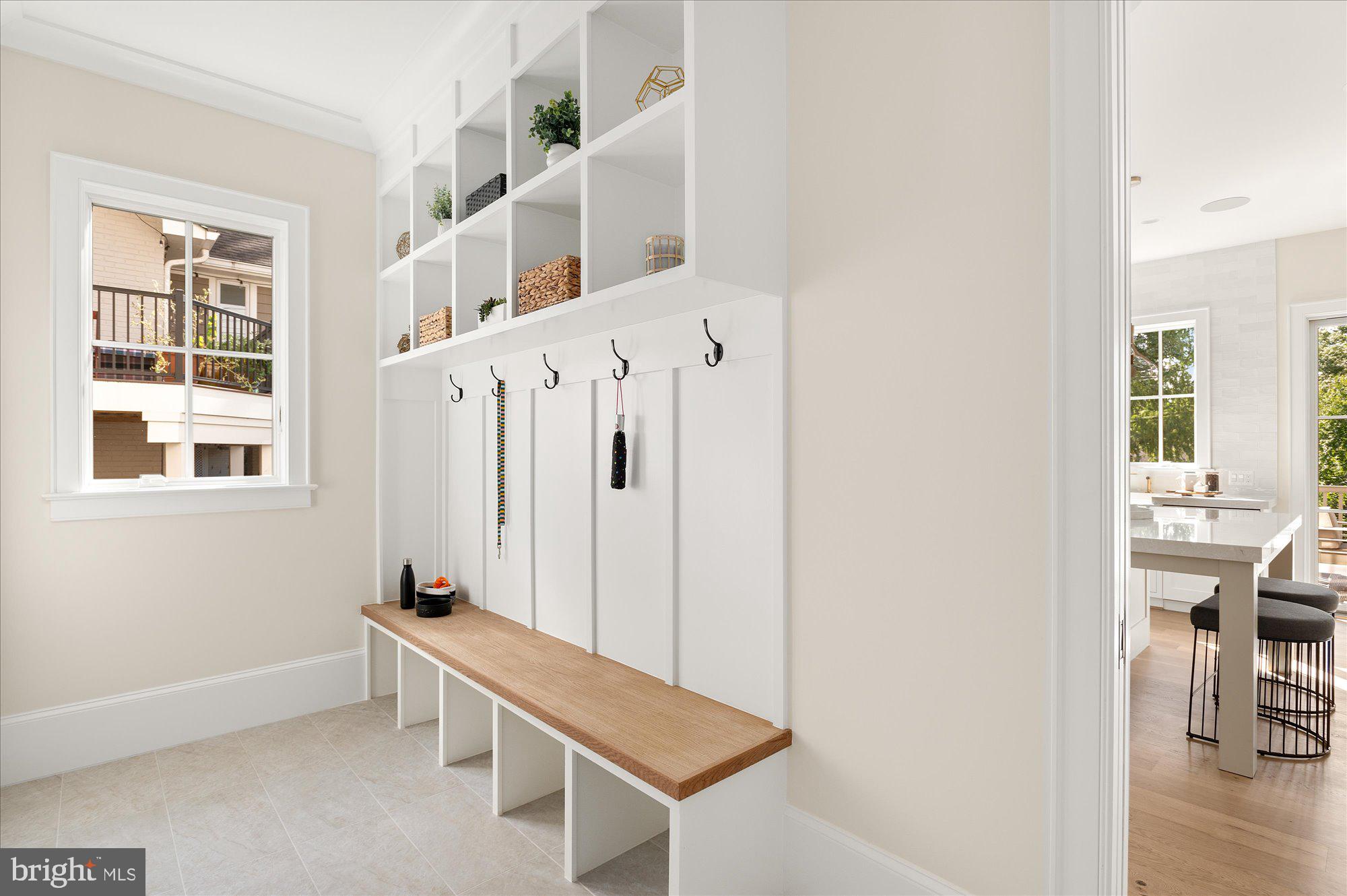 COUNTRY CLUB HILLS - Residential