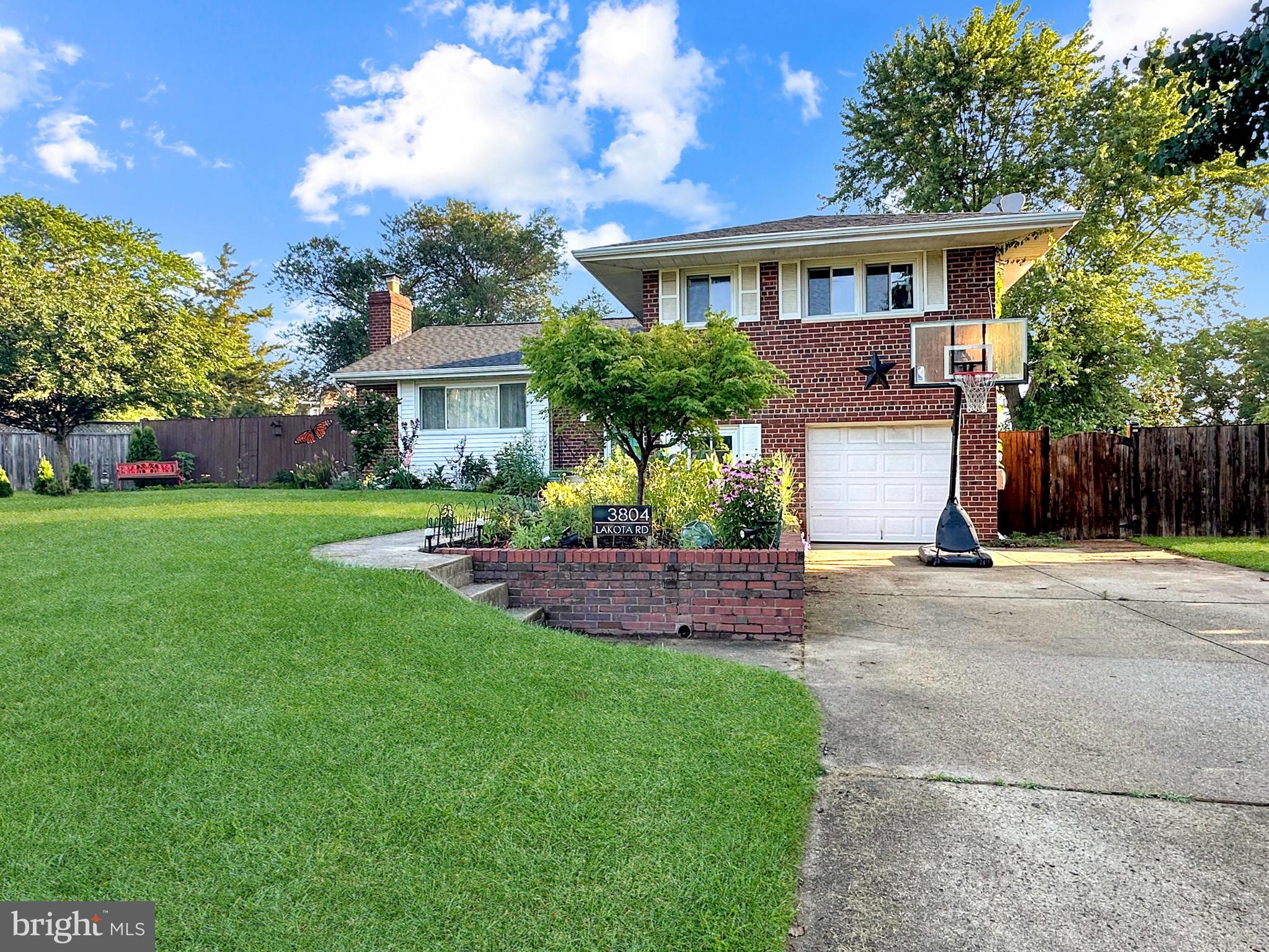 3804 LAKOTA ROAD