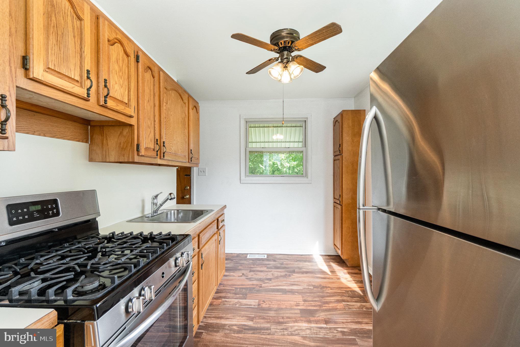 WINDSOR VILLAGE - Residential