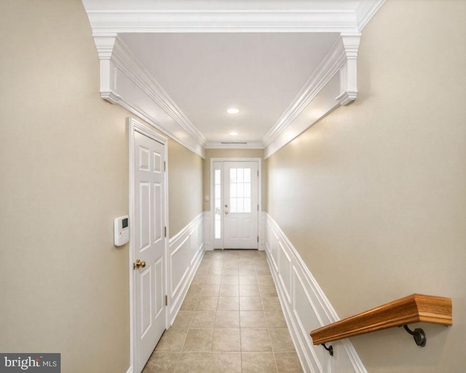 OVERLOOK - Residential Lease