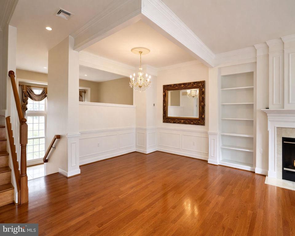 OVERLOOK - Residential Lease