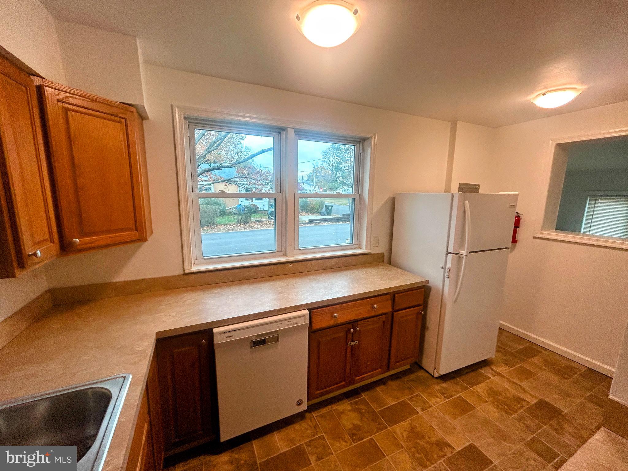 GARDEN CITY - Residential