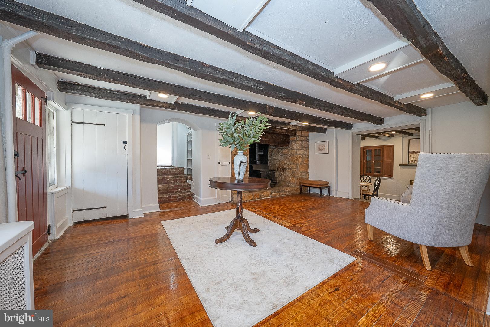 875 OLD STATE ROAD