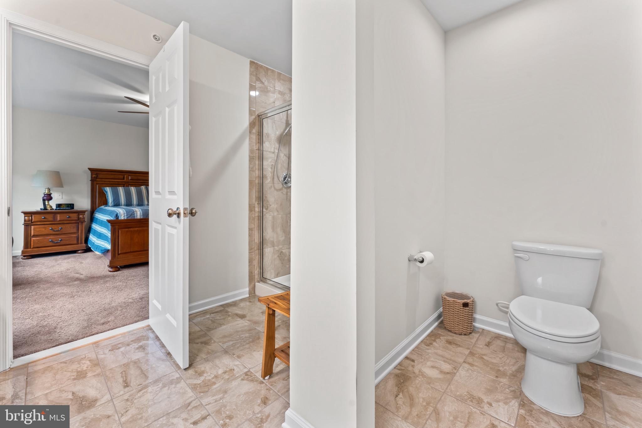 TALL OAKS - Residential