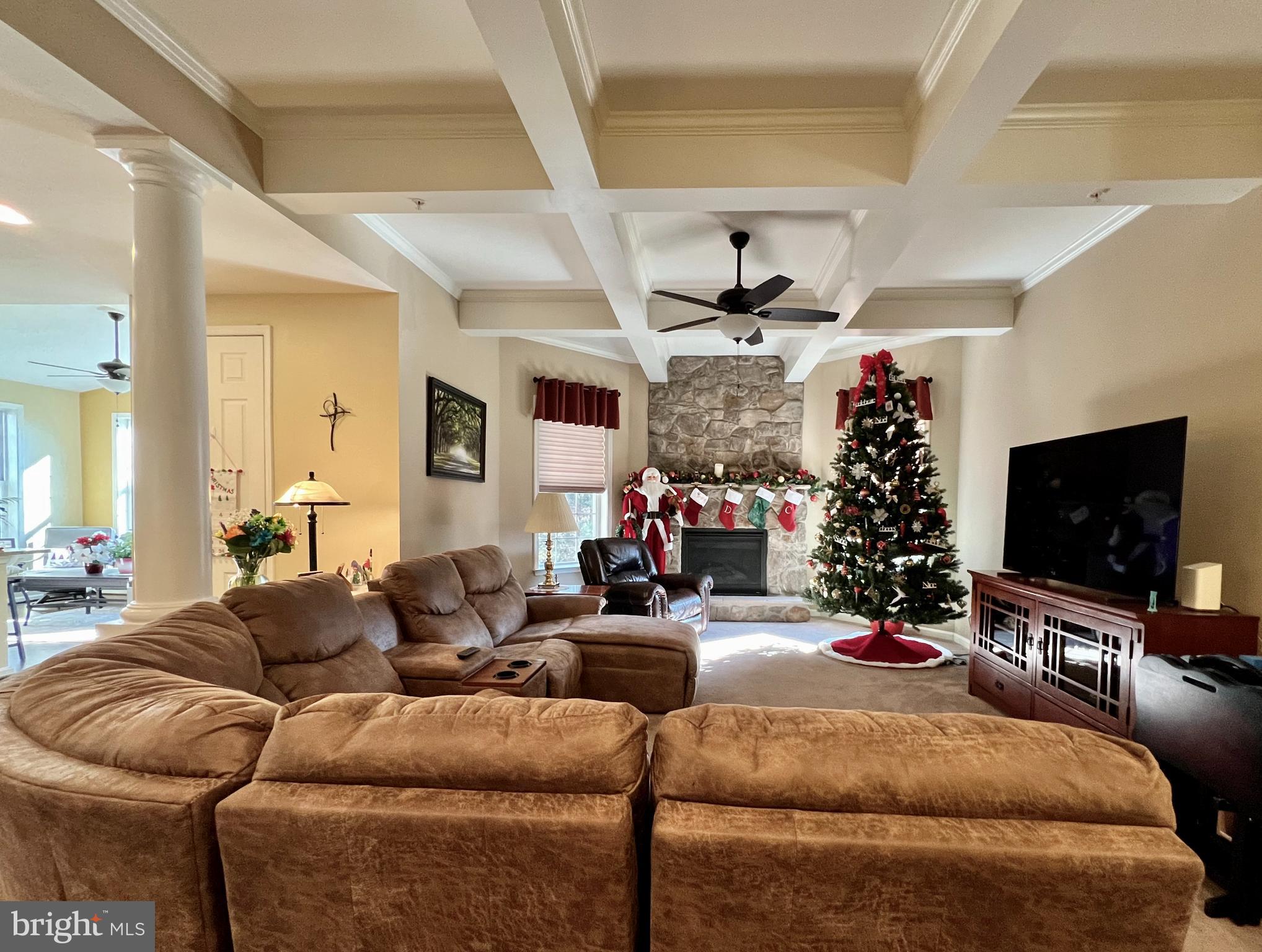 GOLF CLUB ESTATES - Residential