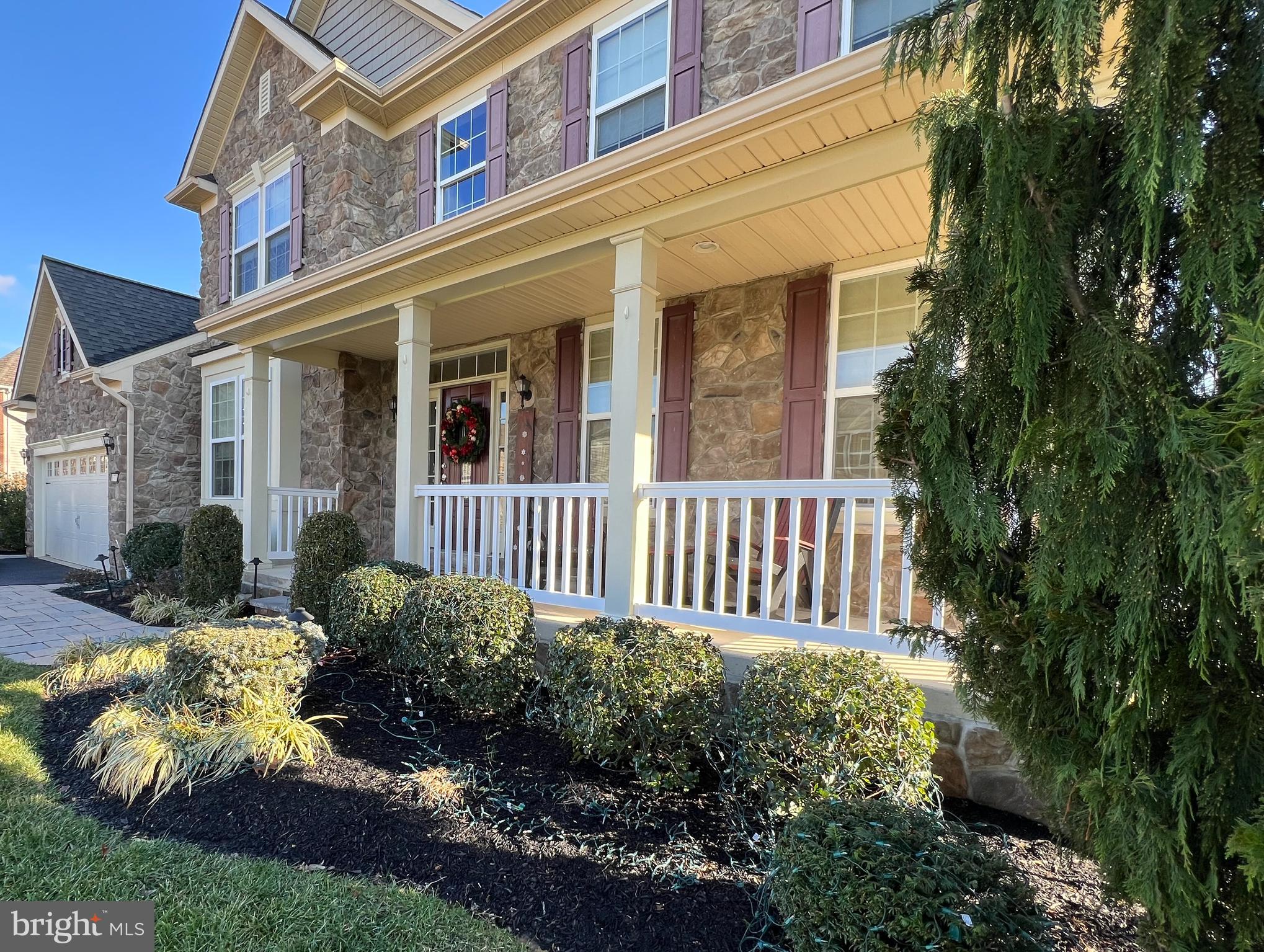 GOLF CLUB ESTATES - Residential