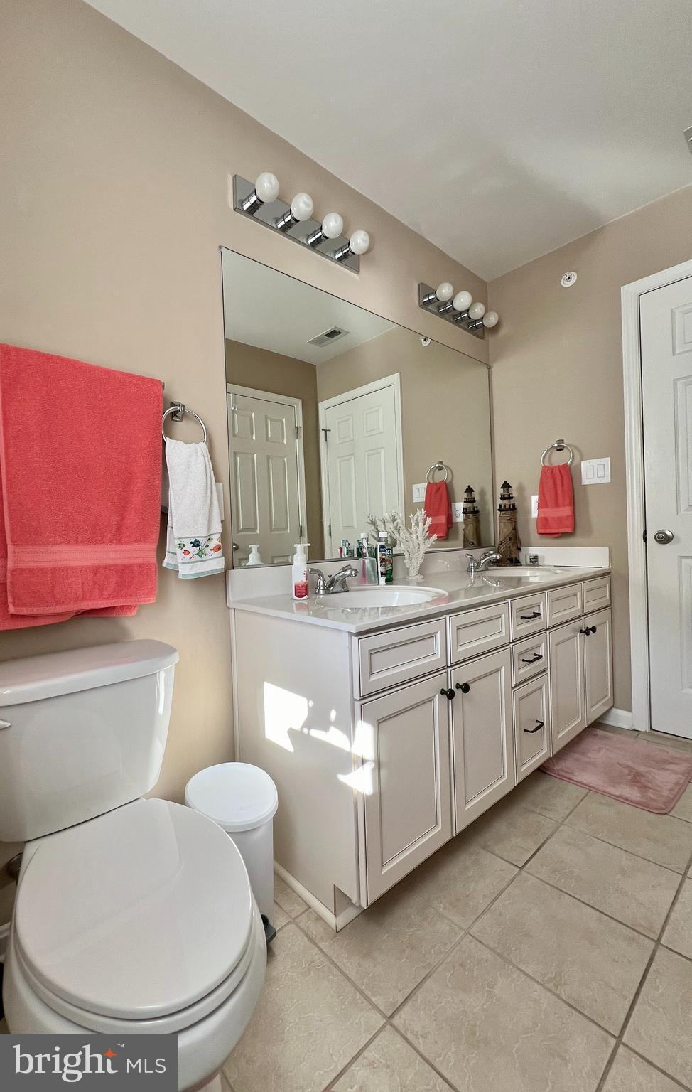 GOLF CLUB ESTATES - Residential