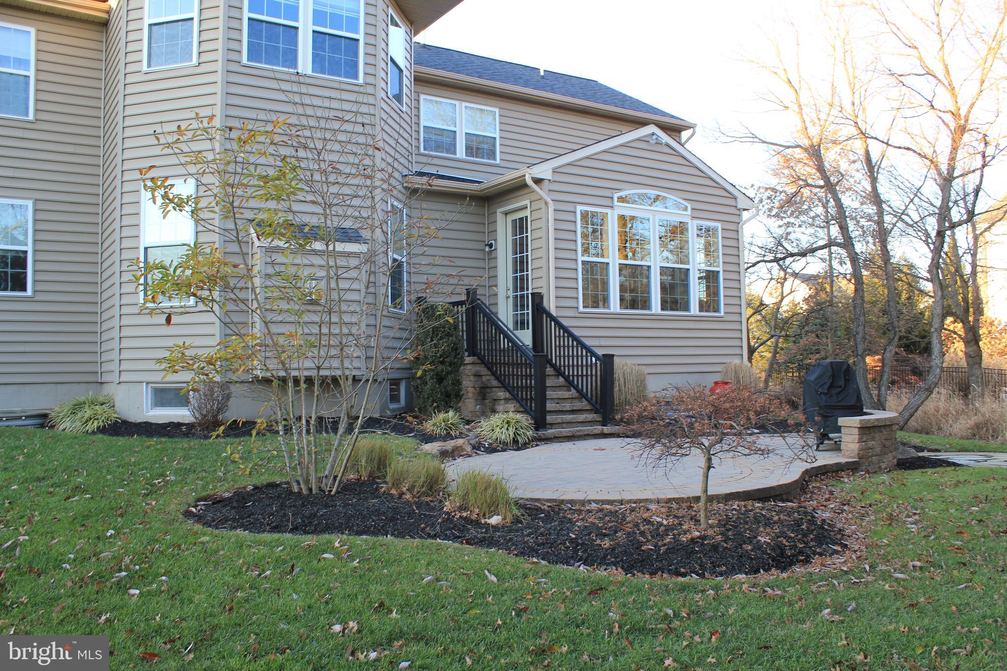 GOLF CLUB ESTATES - Residential