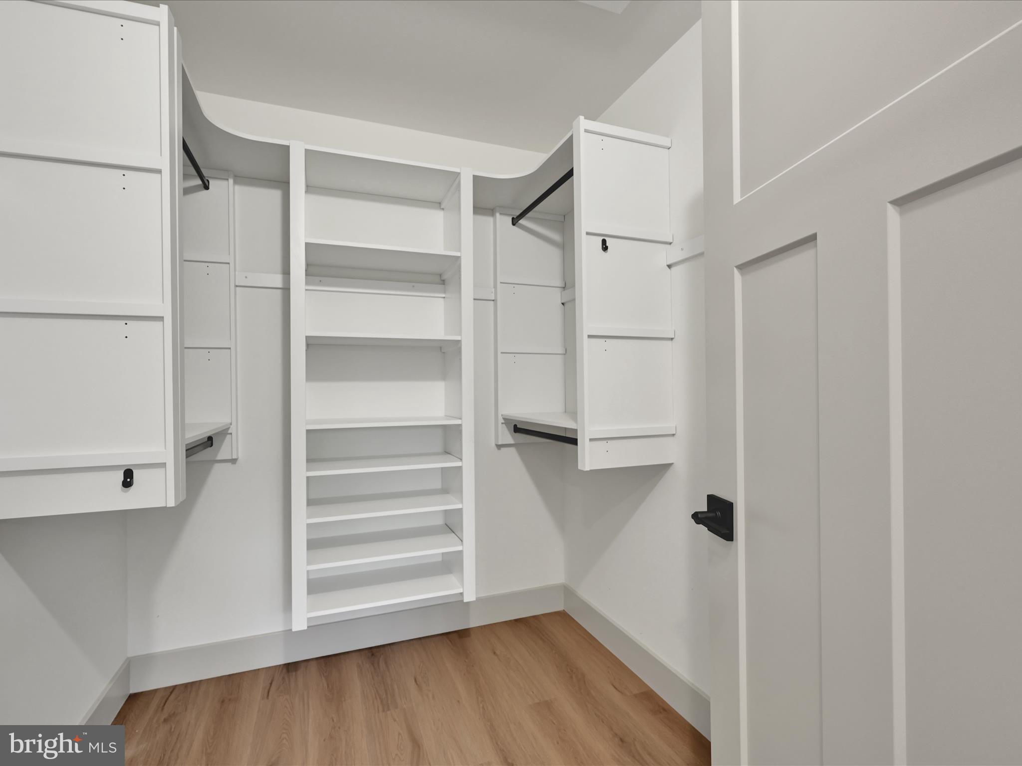 HAYDN MANOR - Residential