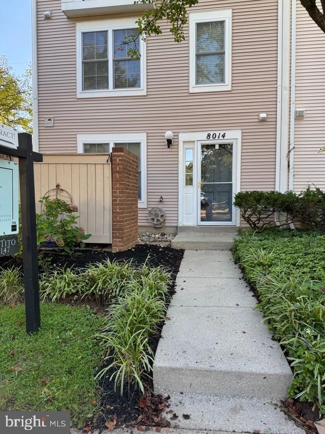 CHARLESGATE - Residential Lease