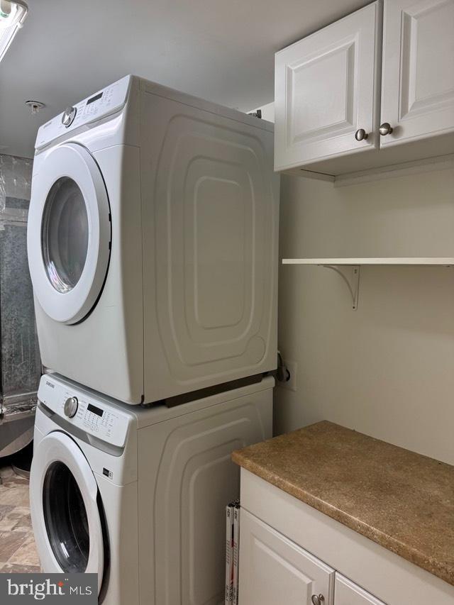 CHARLESGATE - Residential Lease