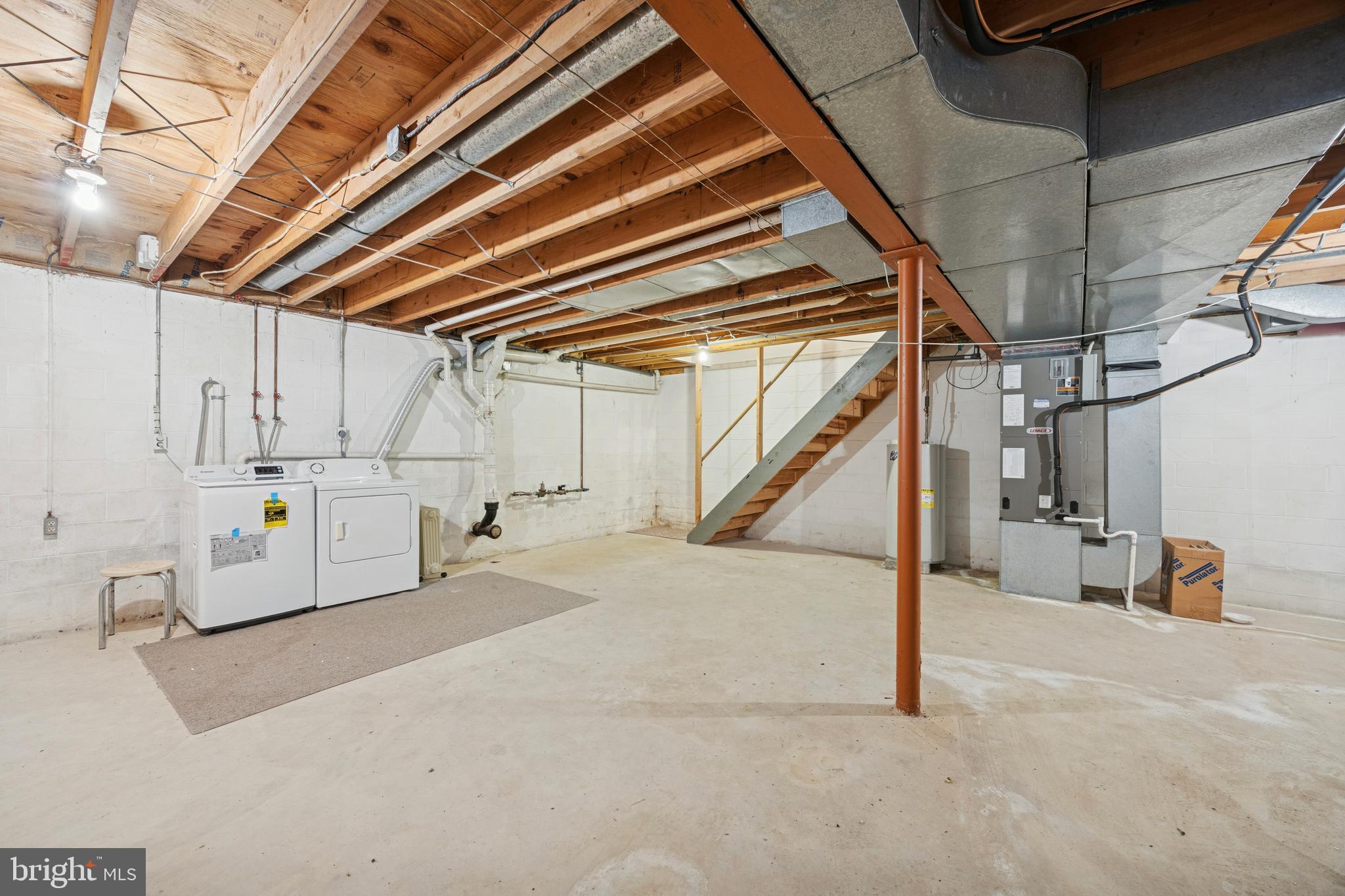 HUNTINGDON VALLEY - Residential