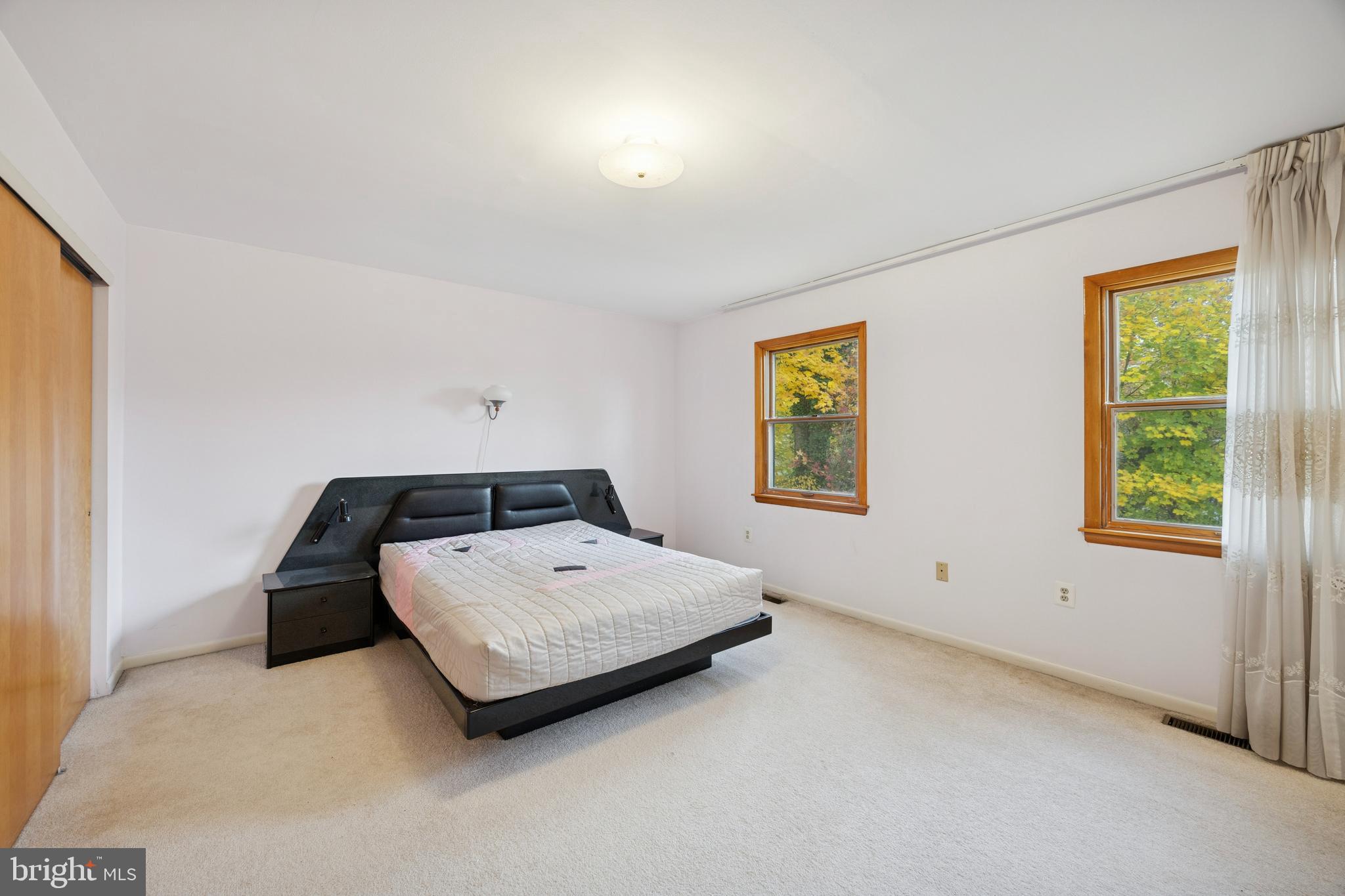 HUNTINGDON VALLEY - Residential