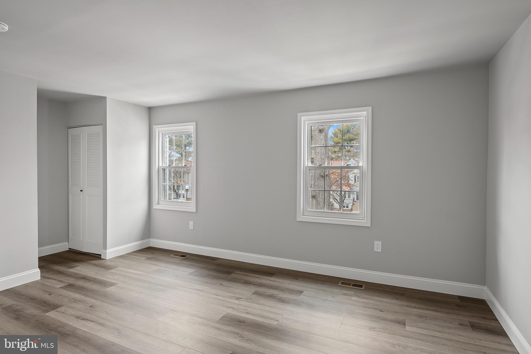 CROFTON MEWS CONDO - Residential Lease