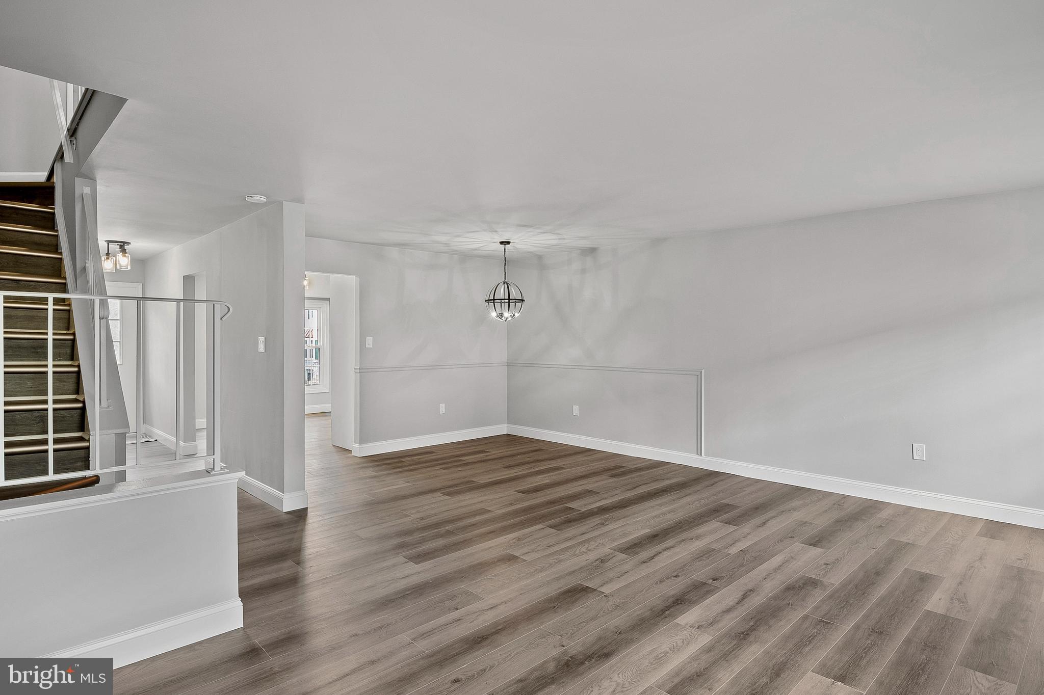 CROFTON MEWS CONDO - Residential Lease