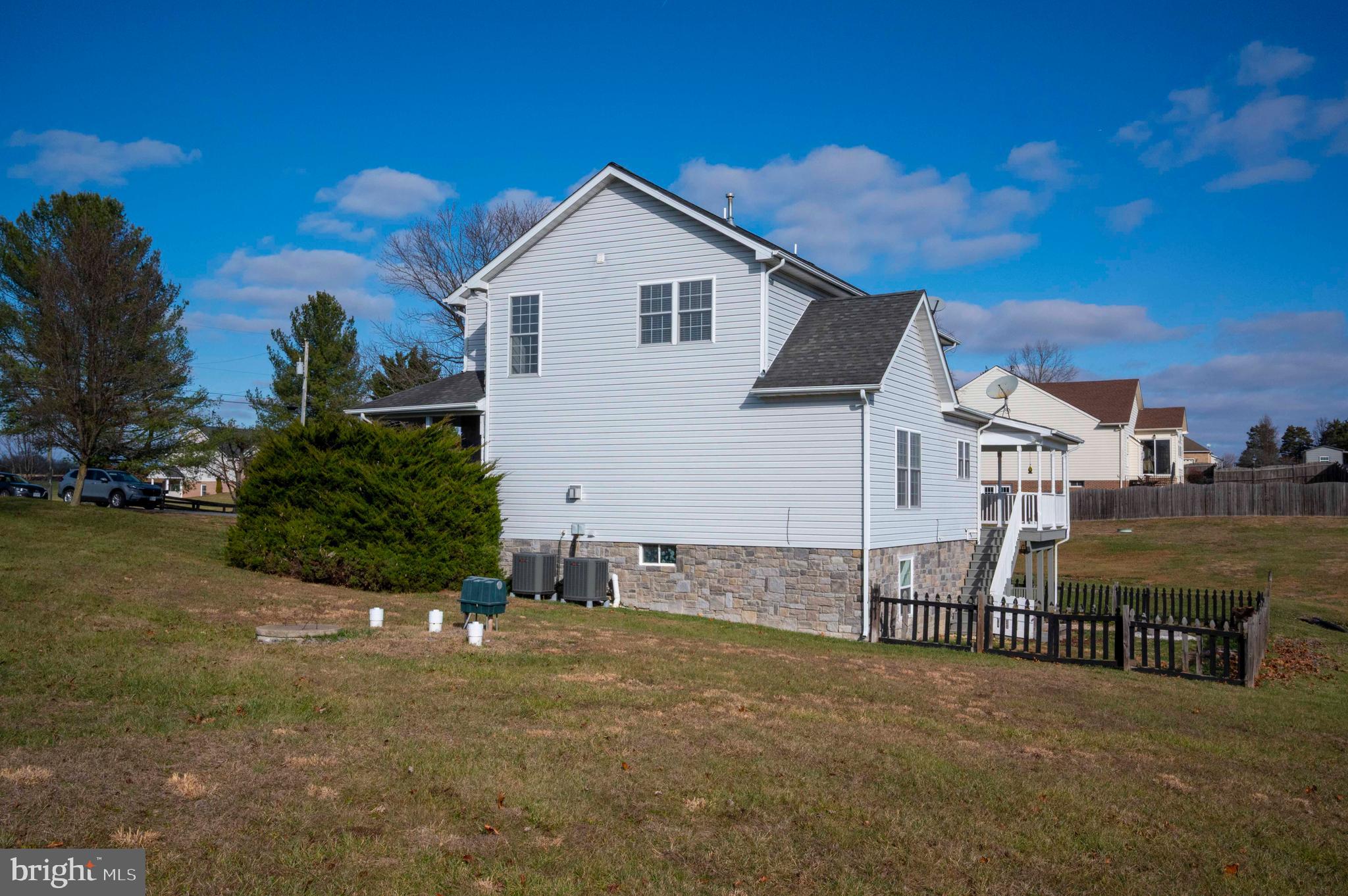 PINELAND PARK - Residential