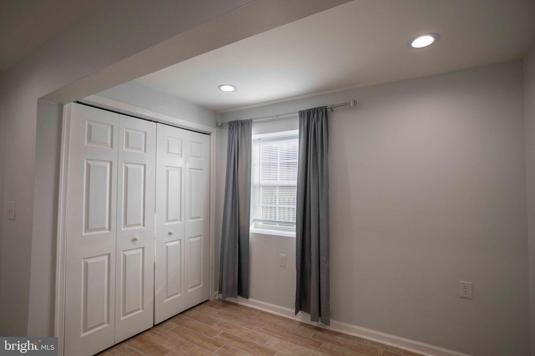 PINELAND PARK - Residential