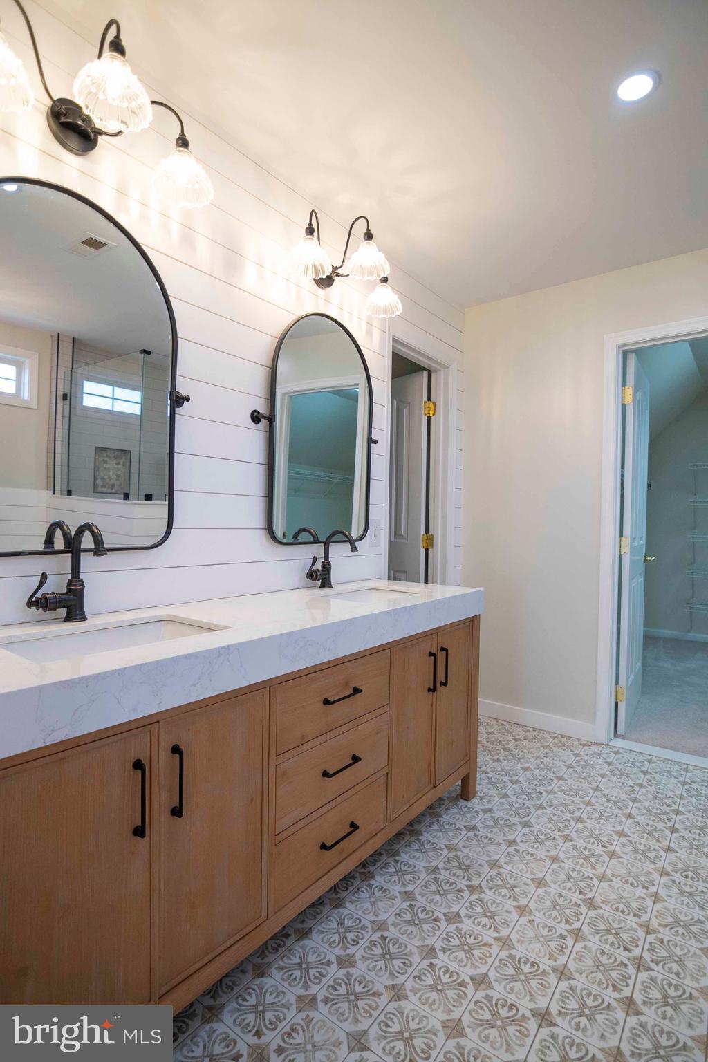 PINELAND PARK - Residential