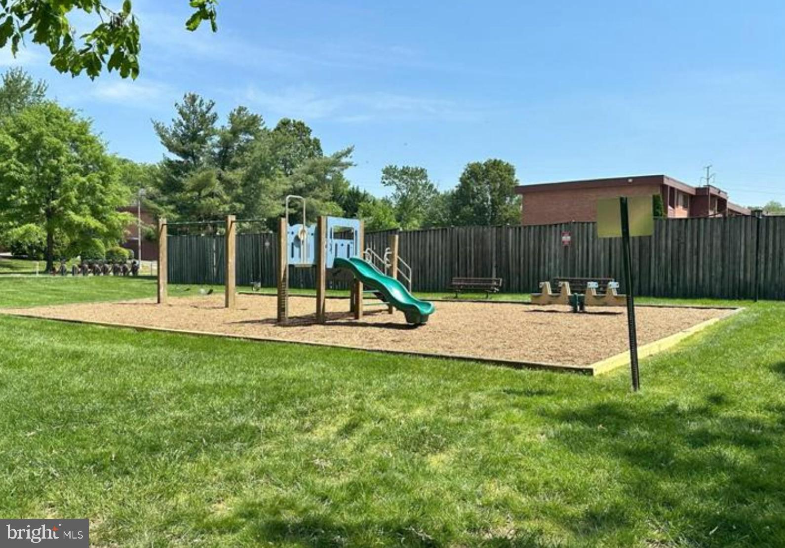 GEORGE MASON VILLAGE - Residential Lease