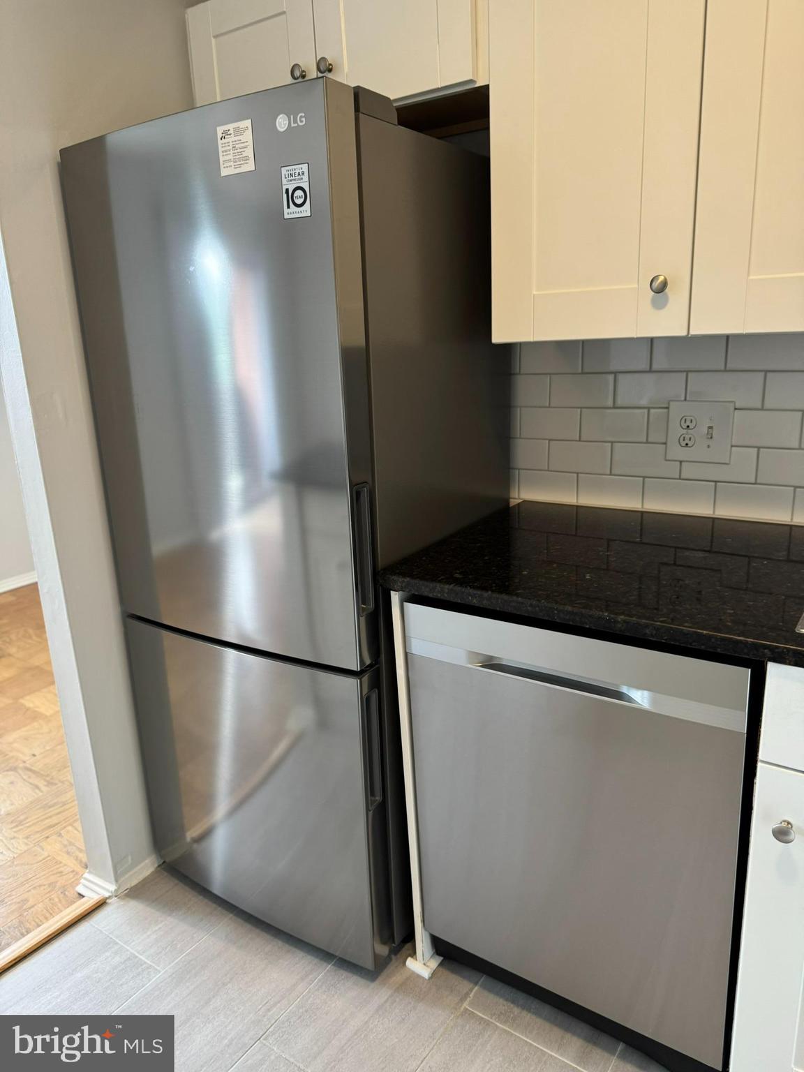 GEORGE MASON VILLAGE - Residential Lease