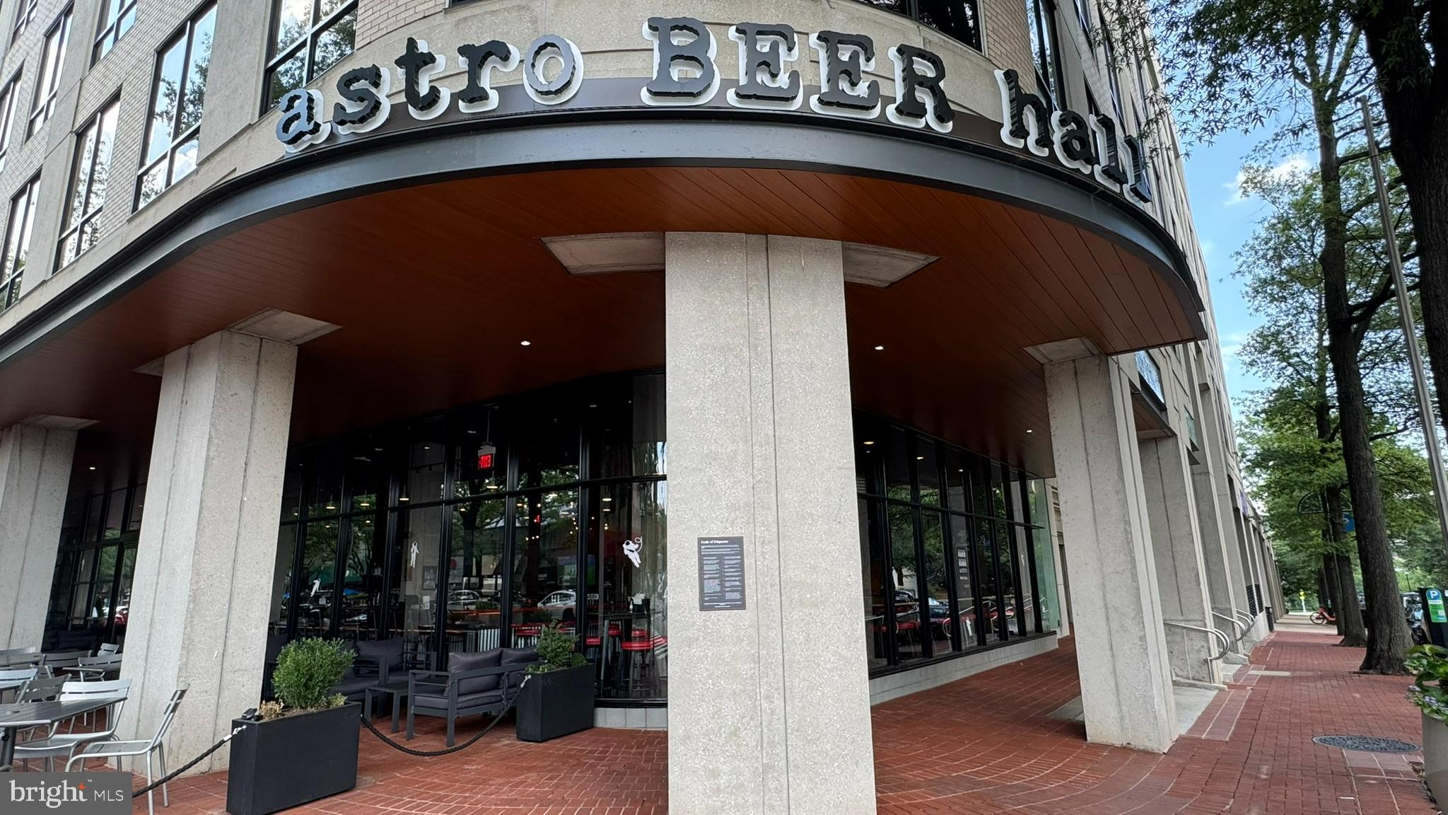 GEORGE MASON VILLAGE - Residential Lease