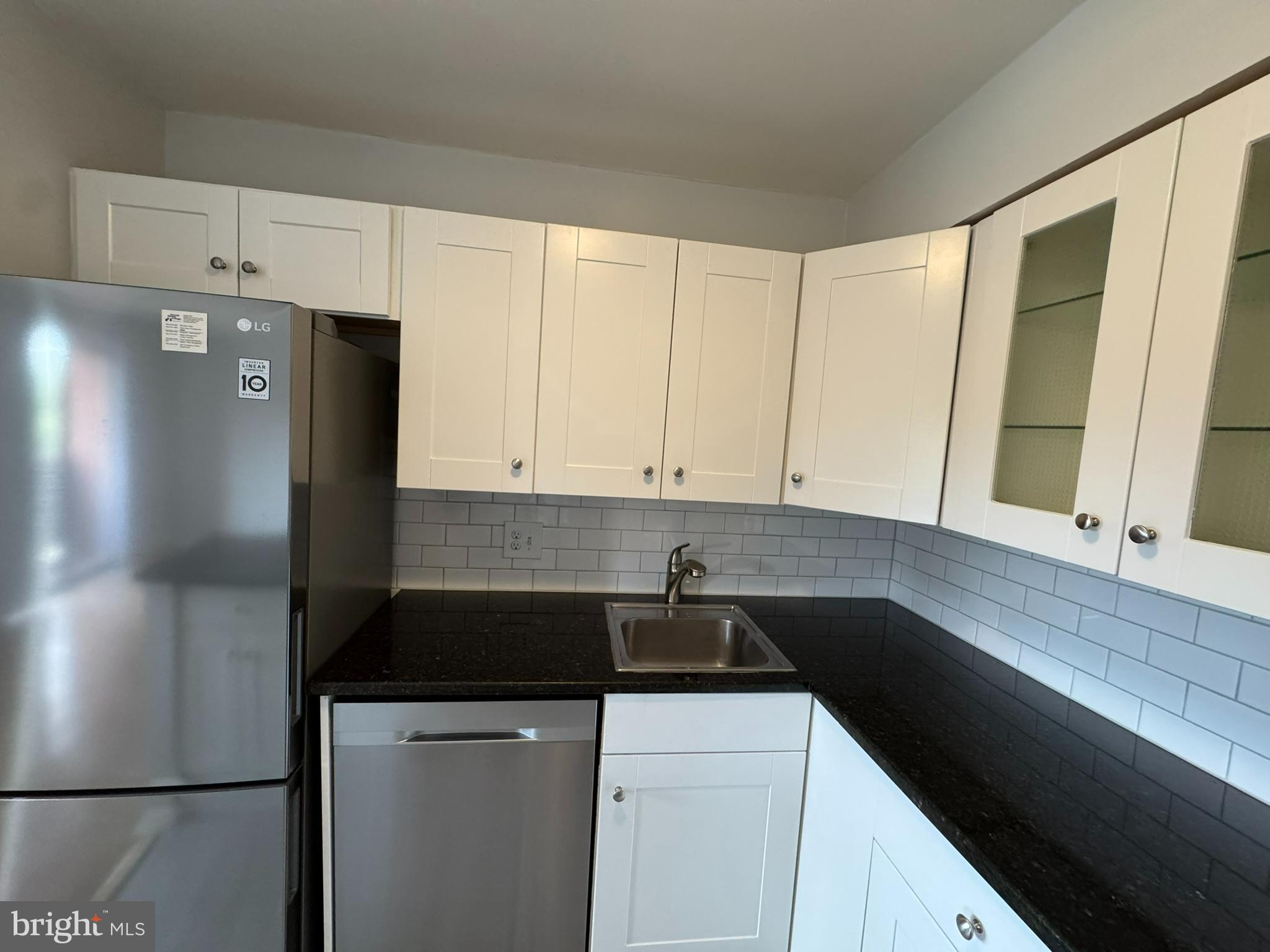 GEORGE MASON VILLAGE - Residential Lease