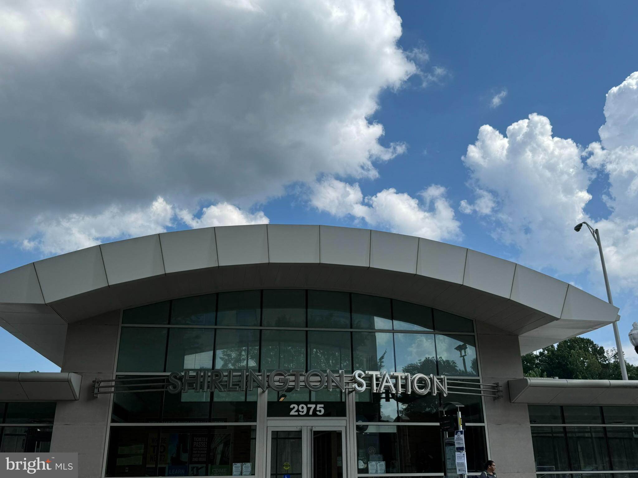 GEORGE MASON VILLAGE - Residential Lease