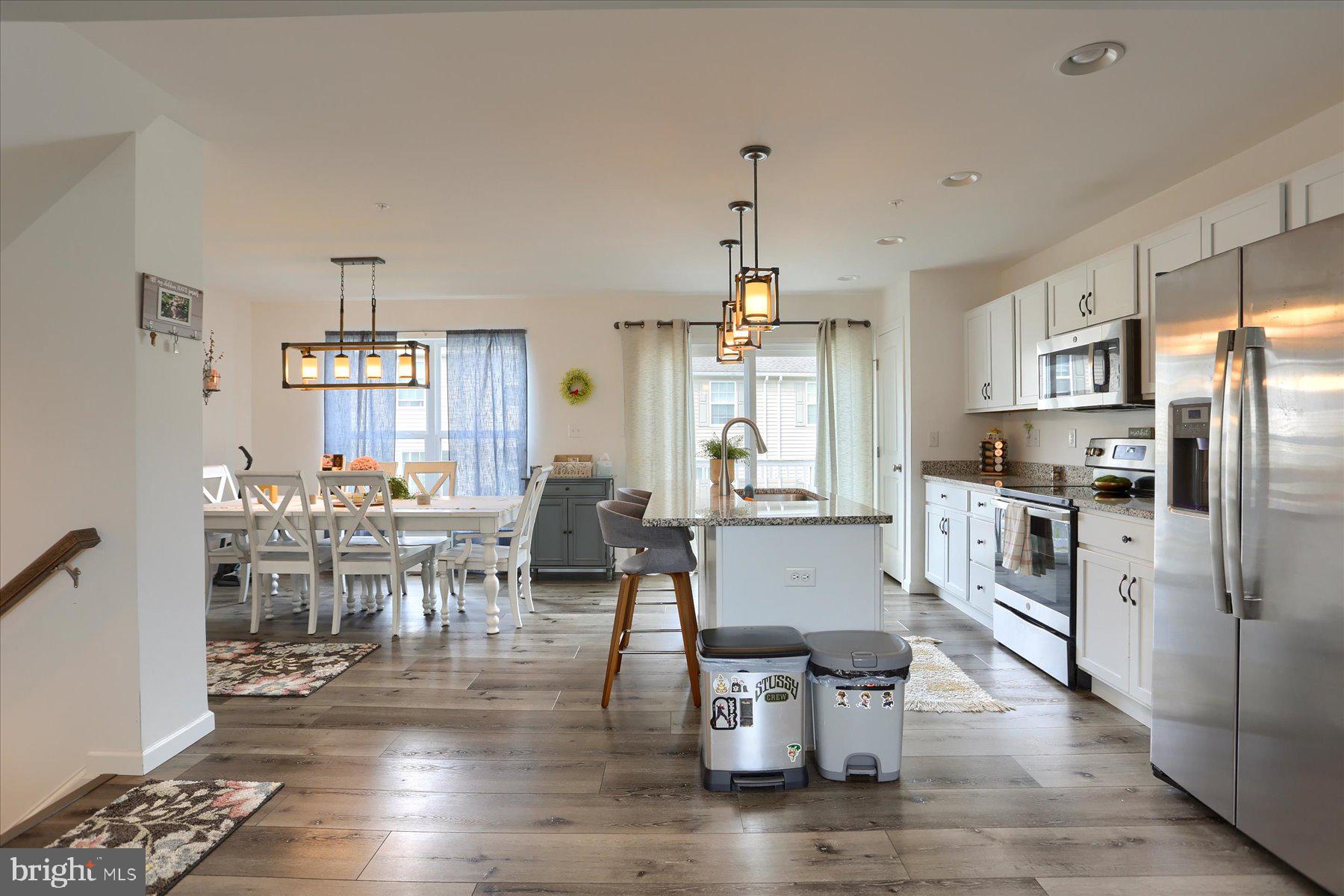 CREEKVALE - Residential