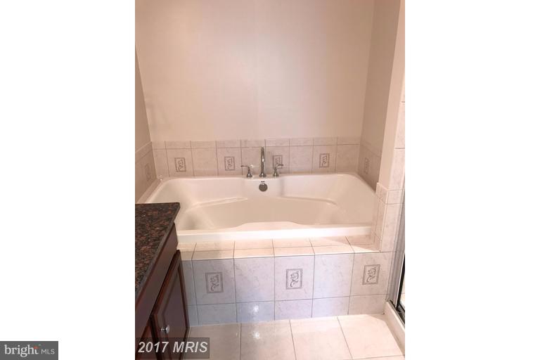 RIDGELY'S DELIGHT - Residential Lease