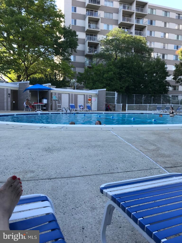 WHITEHALL - Residential