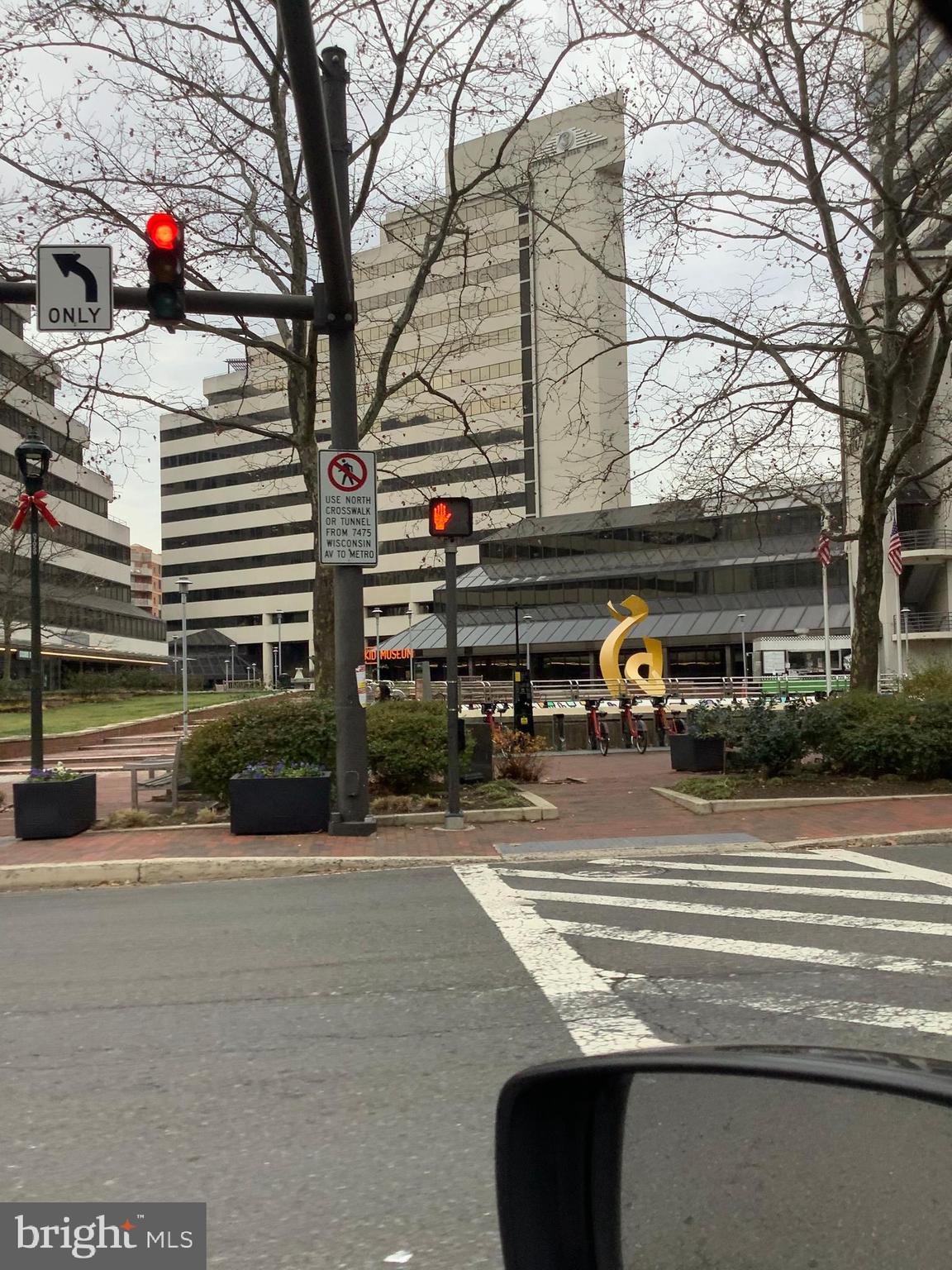 WHITEHALL - Residential