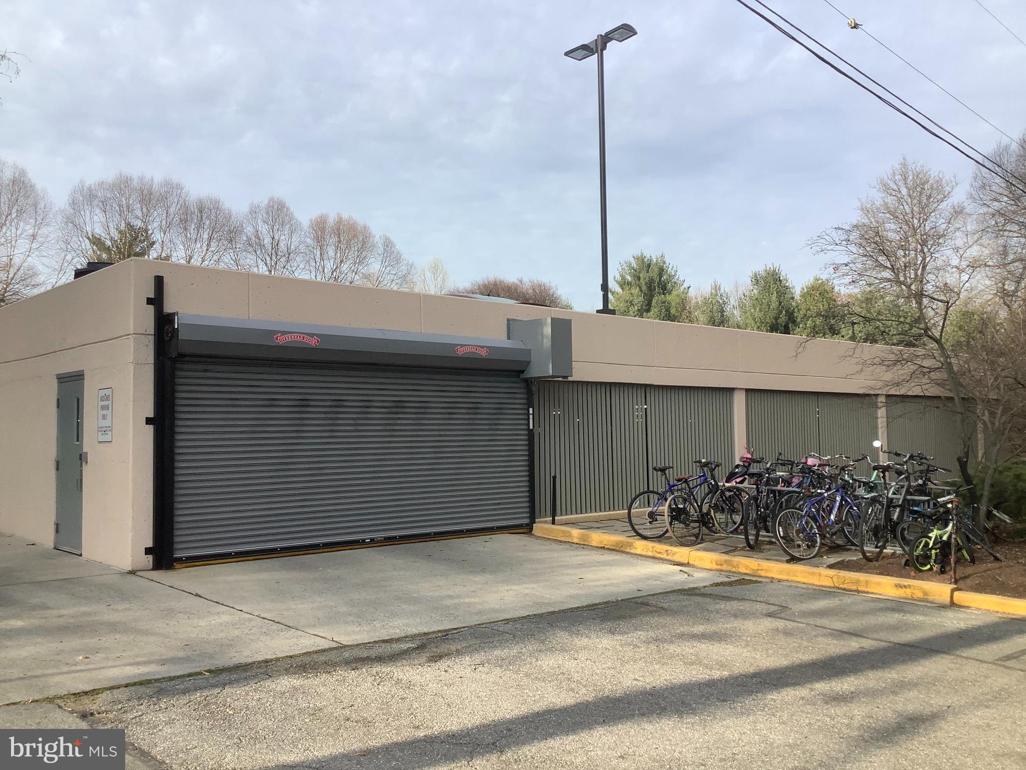 WHITEHALL - Residential