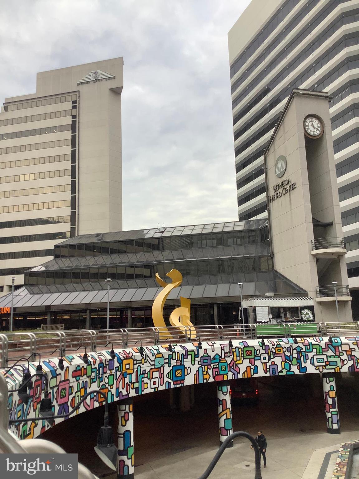 WHITEHALL - Residential