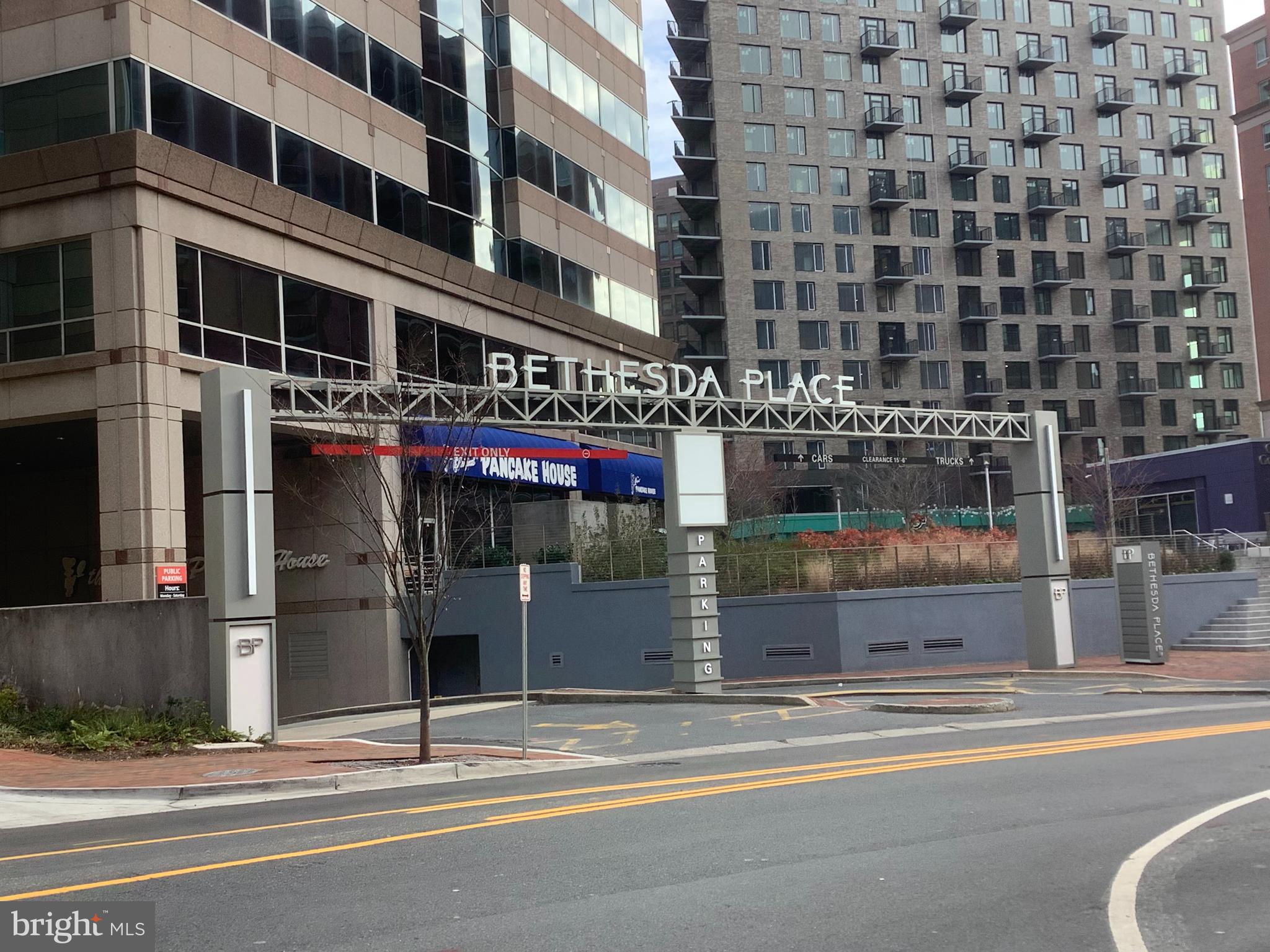 WHITEHALL - Residential