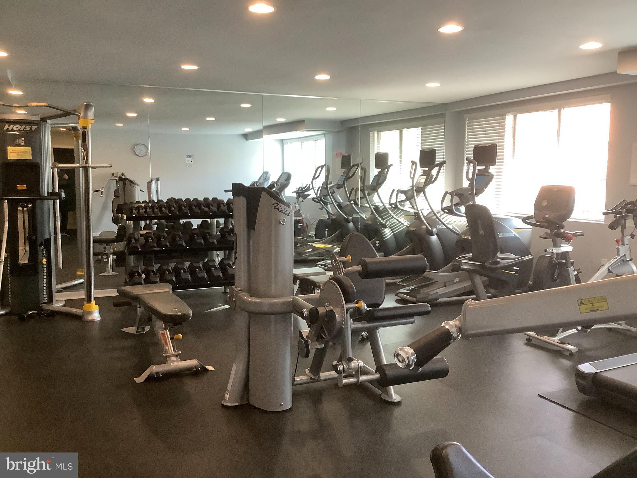 WHITEHALL - Residential