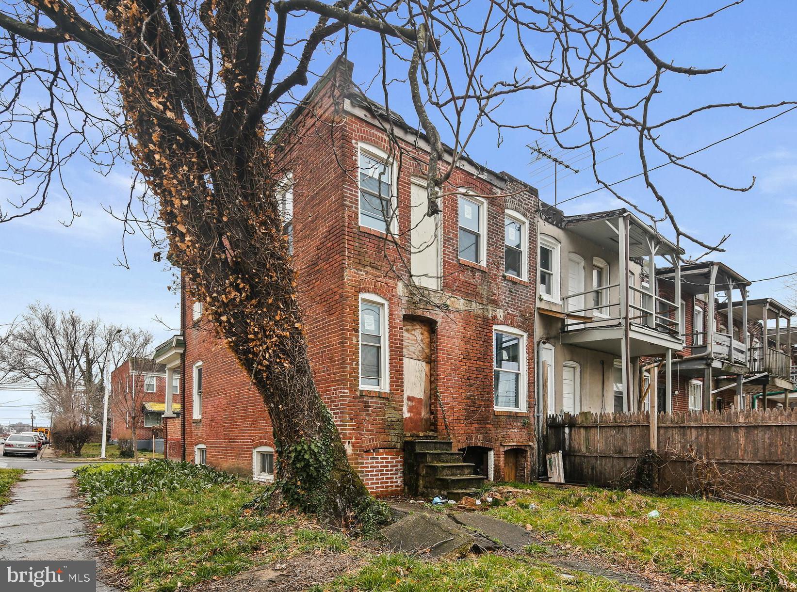 MIDWAY - Residential