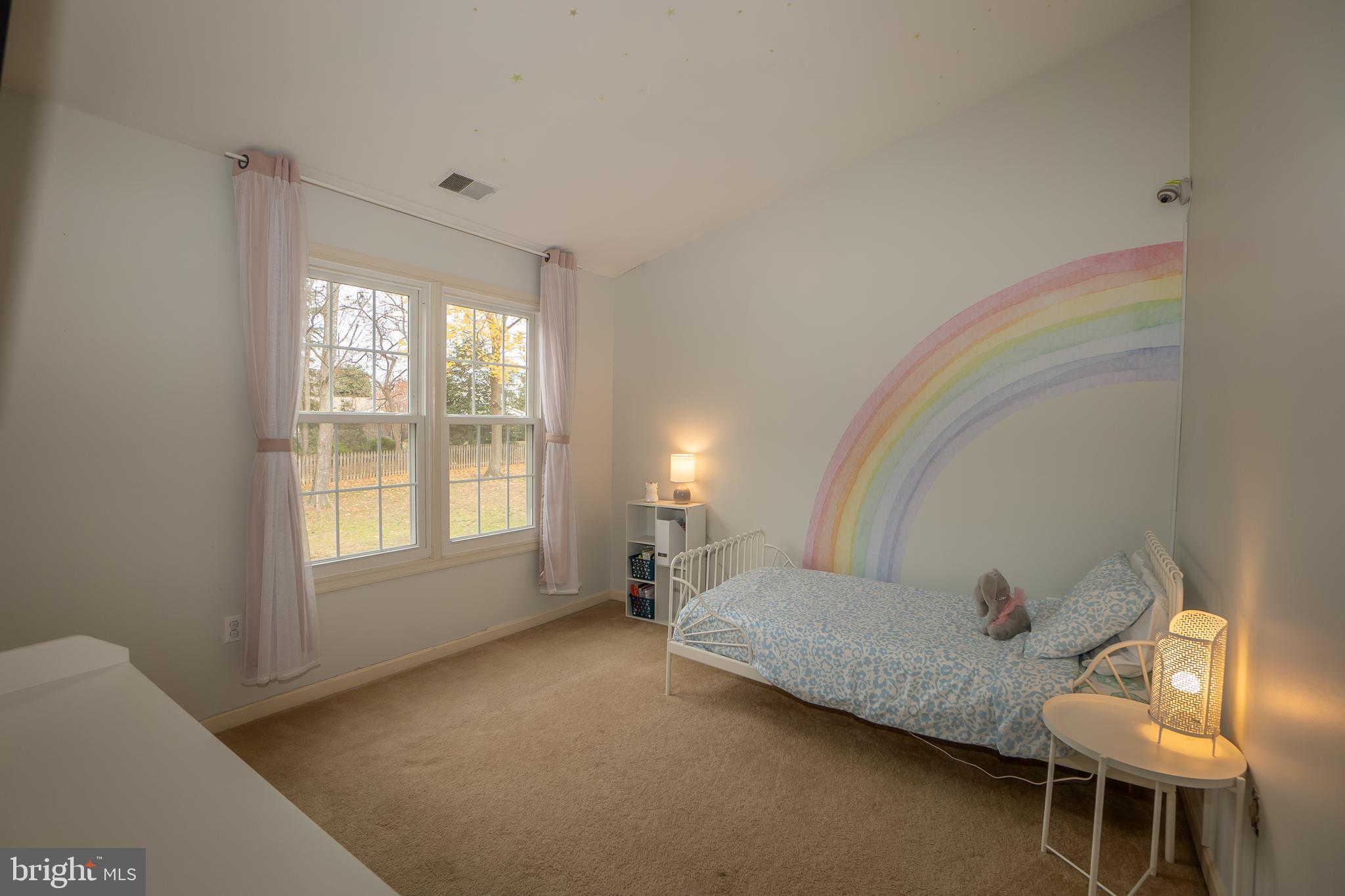 DUMONT OAKS - Residential