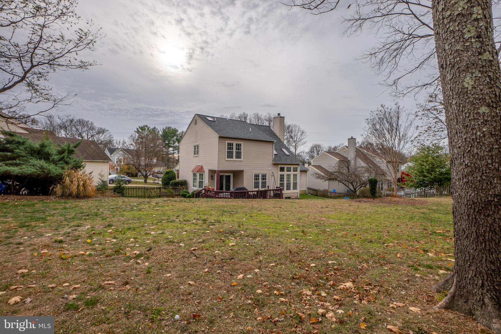 DUMONT OAKS - Residential