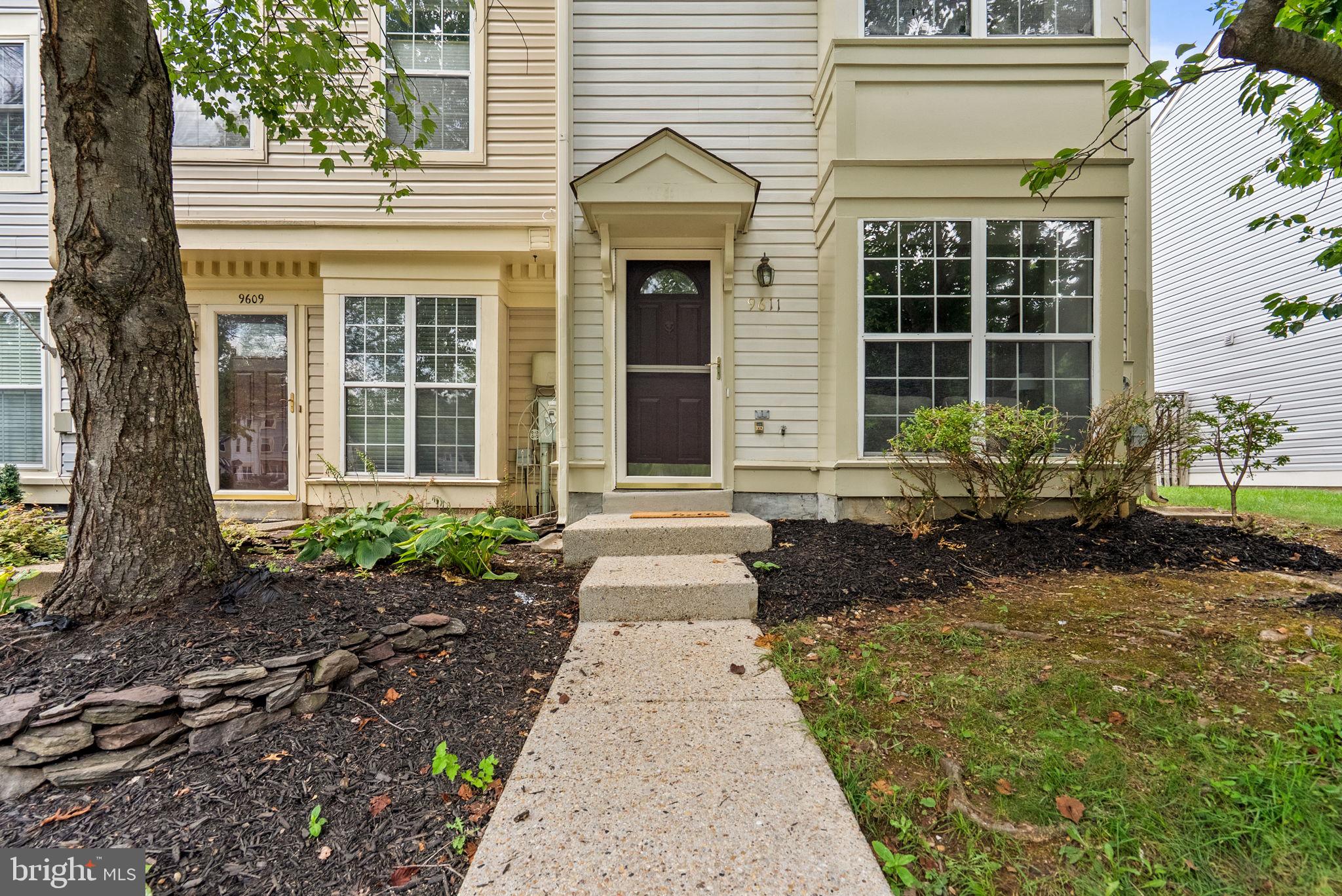 9611 HINGSTON DOWNS