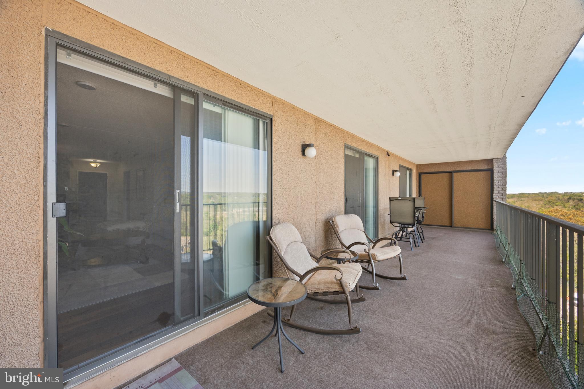 VALLEY FORGE TOWER - Residential