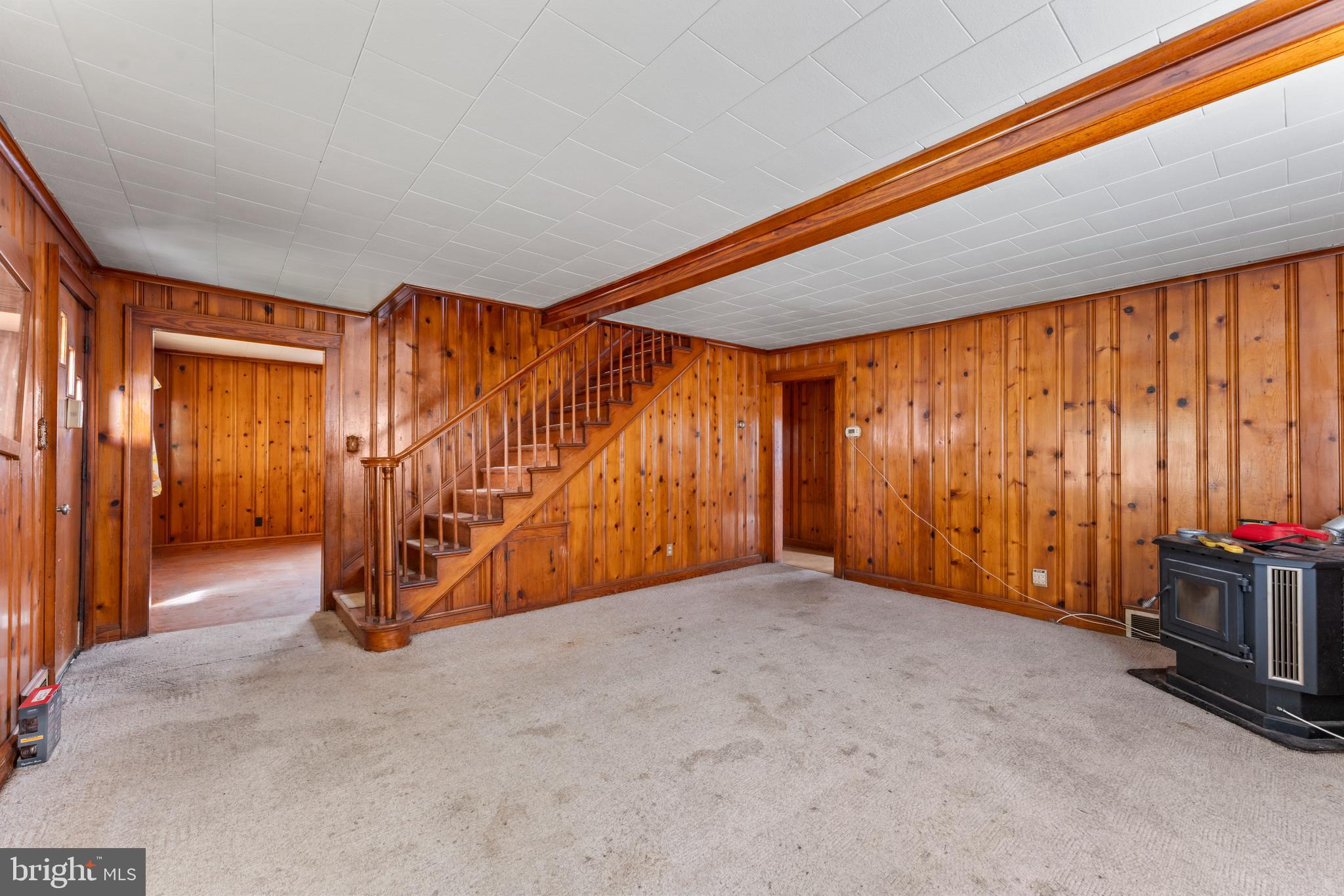 1731 UPPER KING ROAD