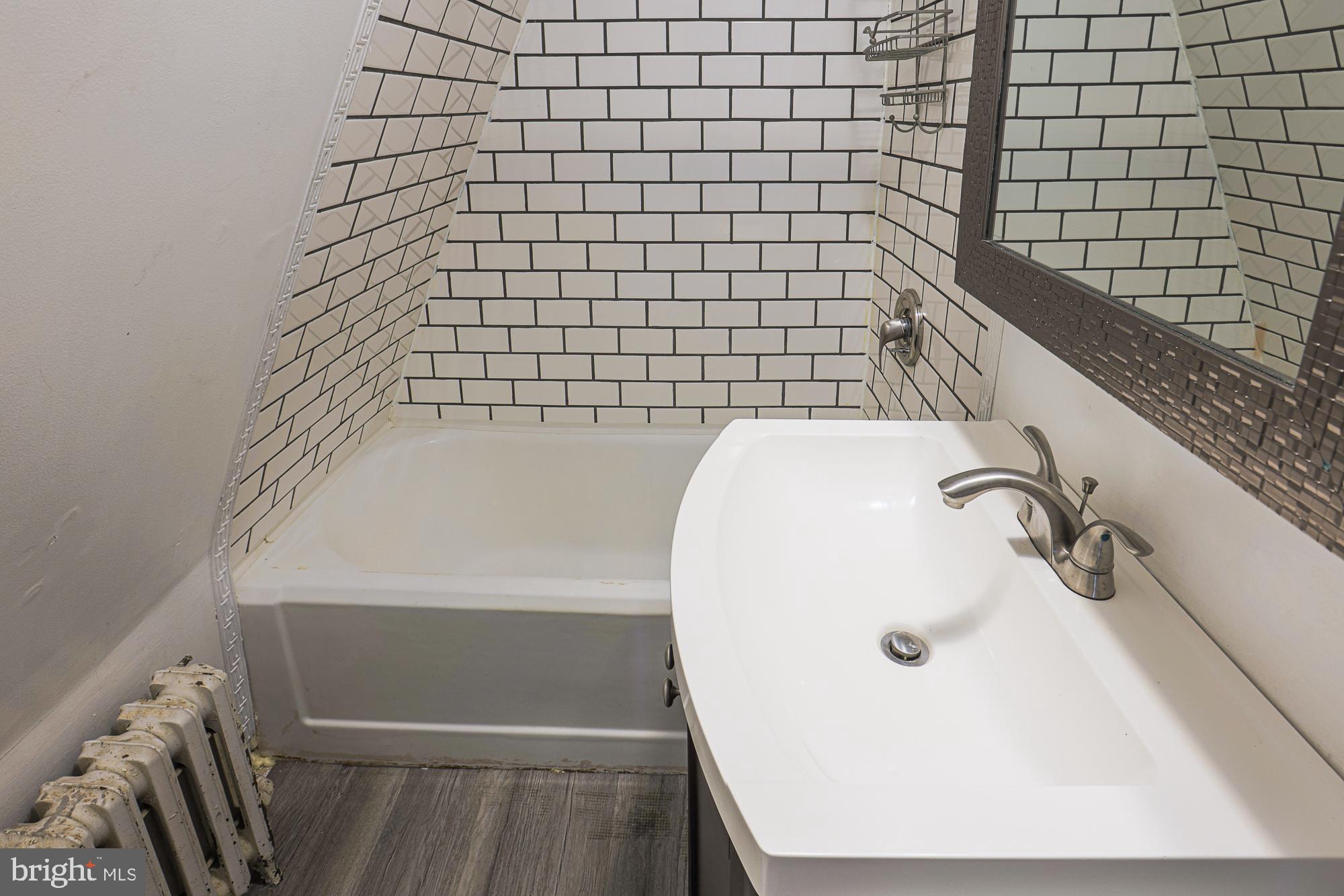 HAMILTON HEIGHTS - Residential