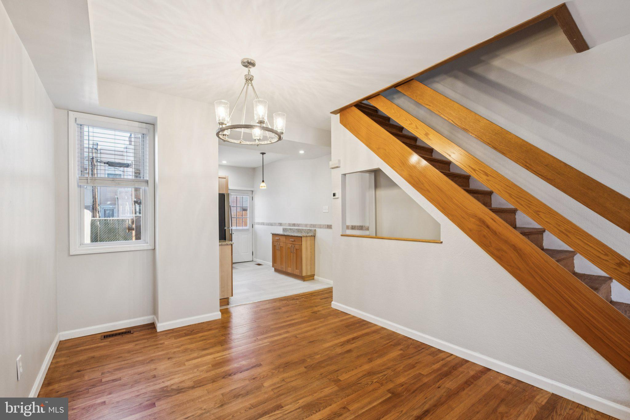 PORT RICHMOND - Residential