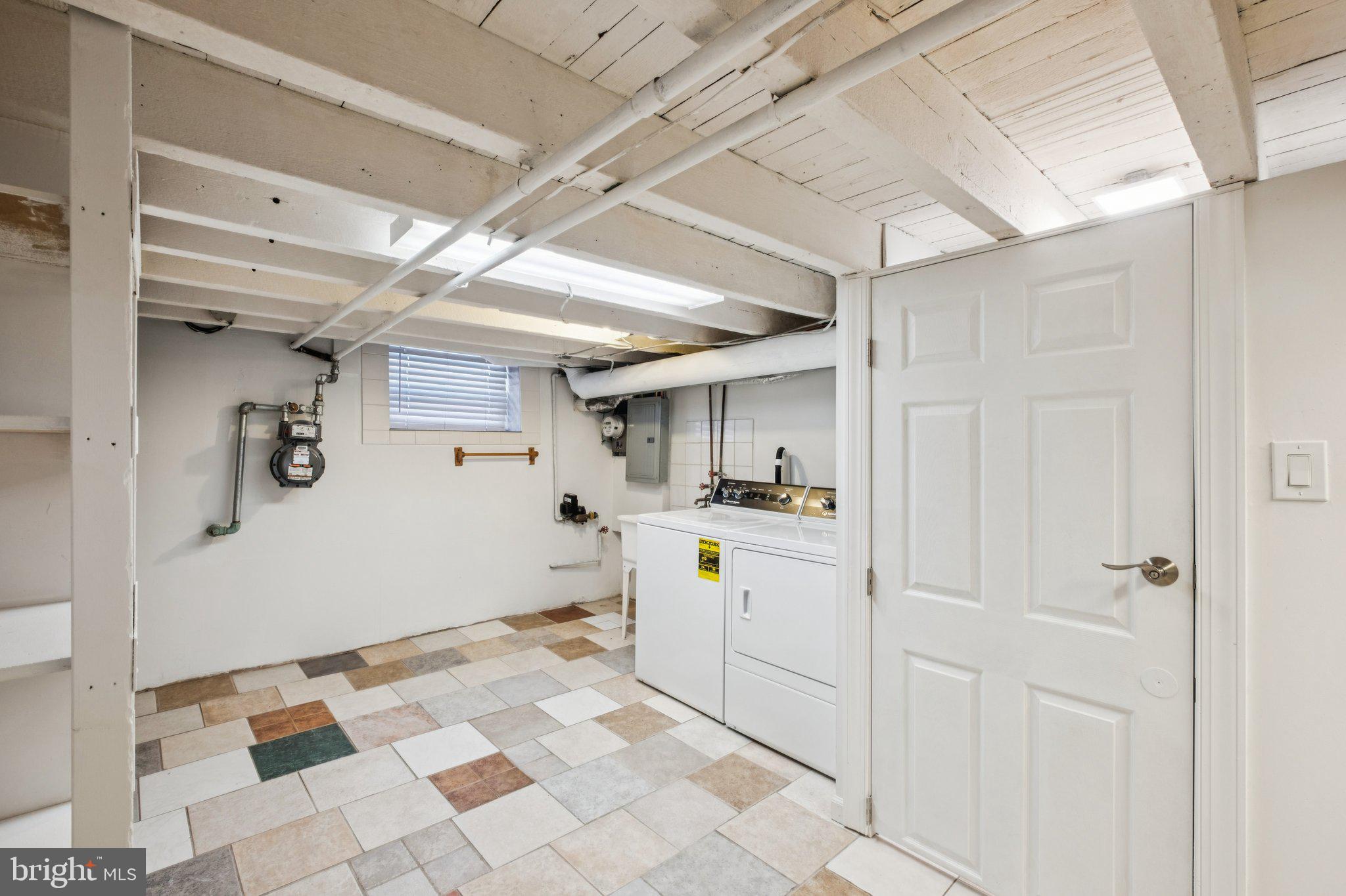 PORT RICHMOND - Residential