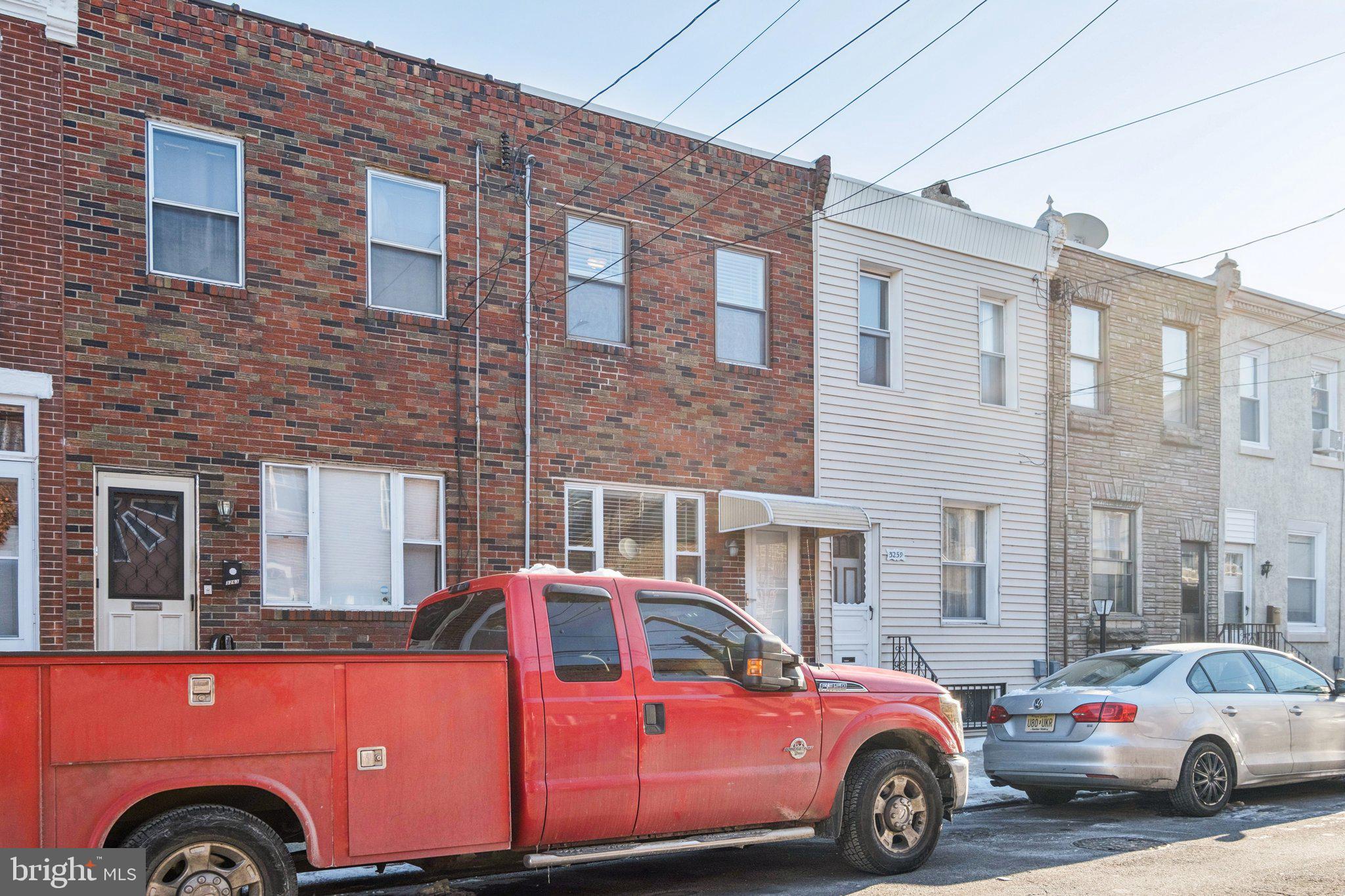 PORT RICHMOND - Residential