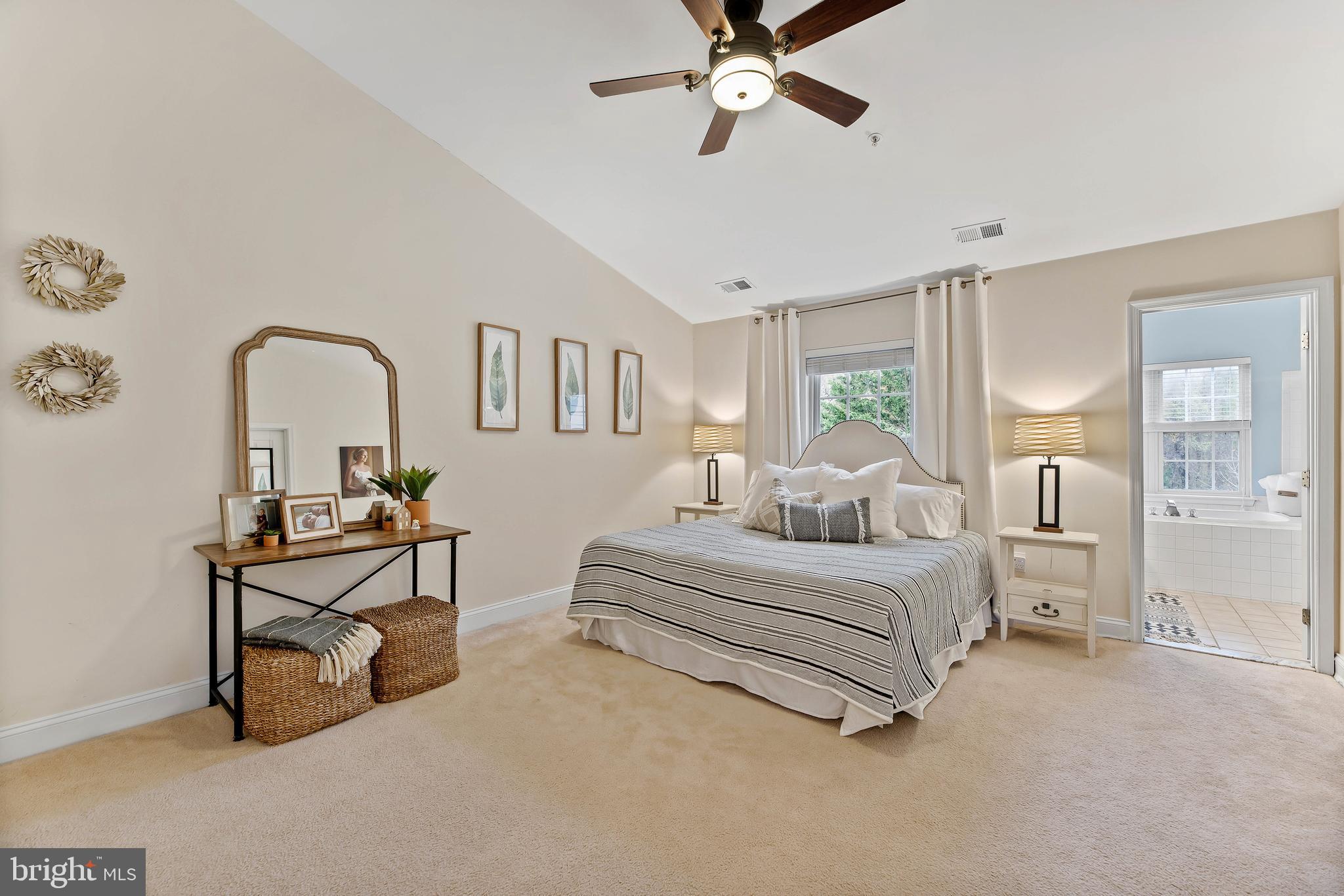 STONEHURST - Residential