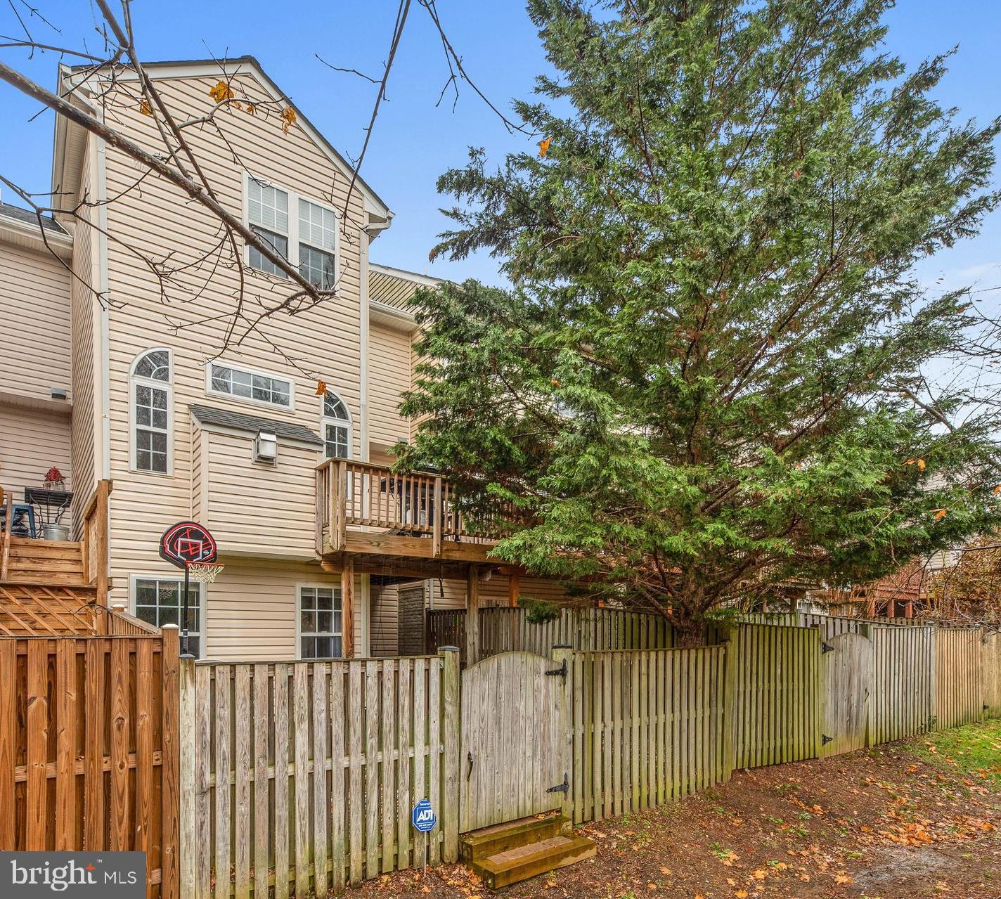 STONEHURST - Residential