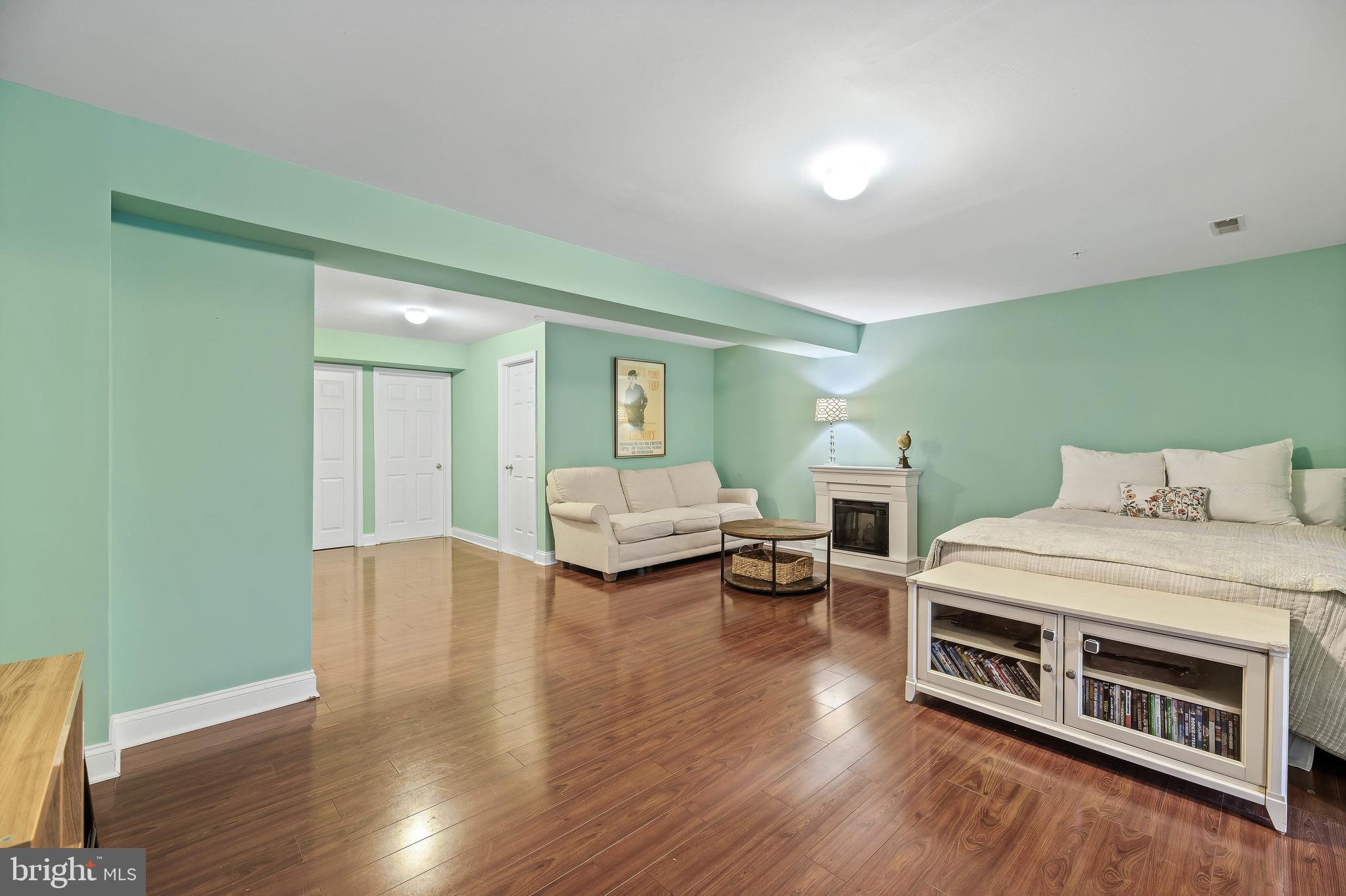 STONEHURST - Residential