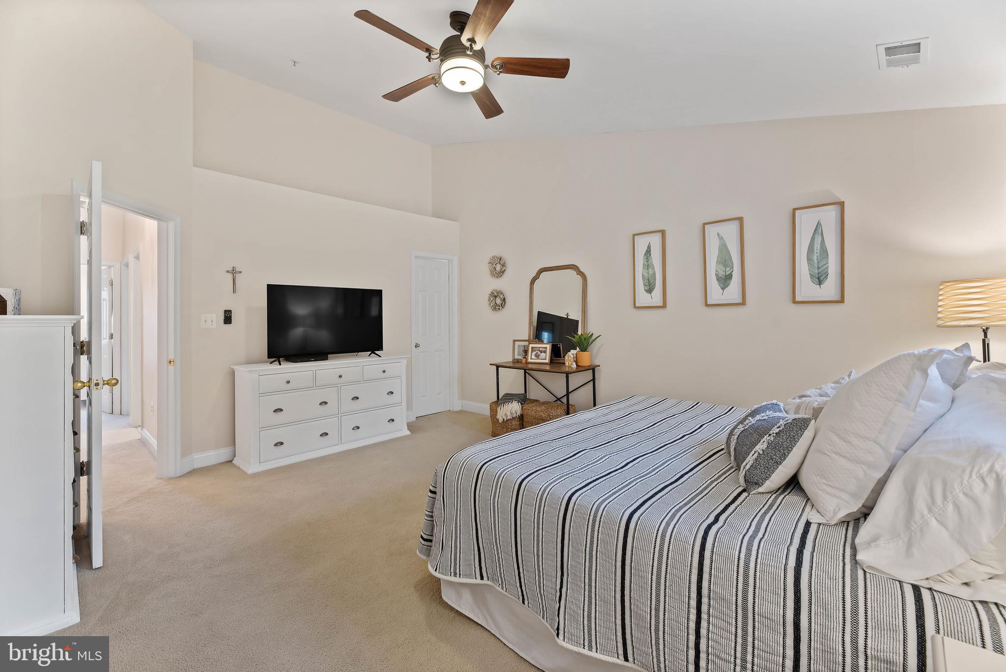 STONEHURST - Residential