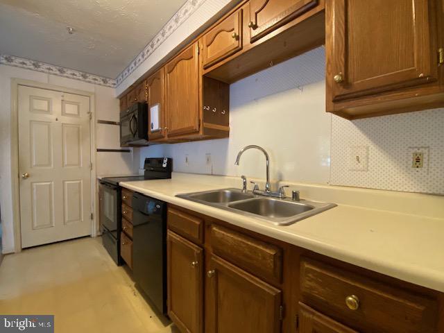 BRENTWOOD CONDO - Residential